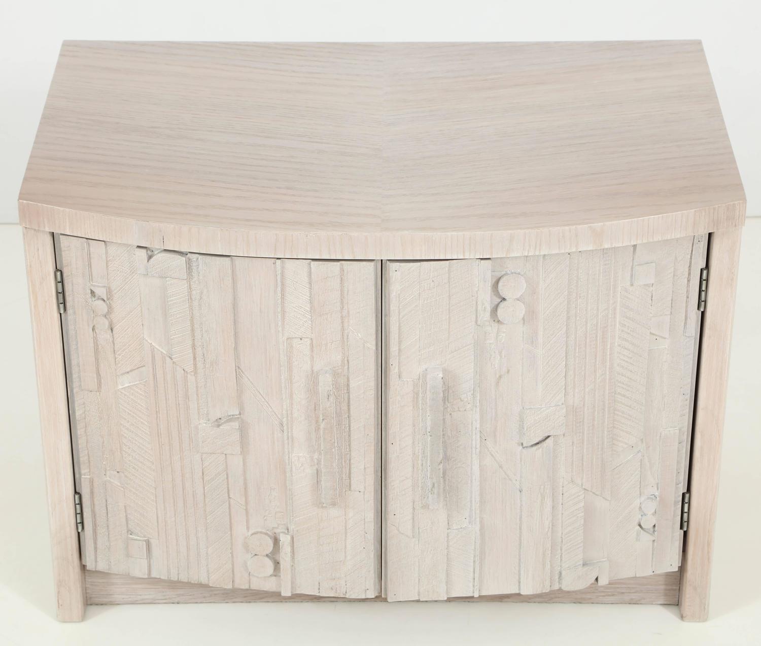 Pair of Bleached Driftwood Grey Brutual Front Nightstands For Sale at
