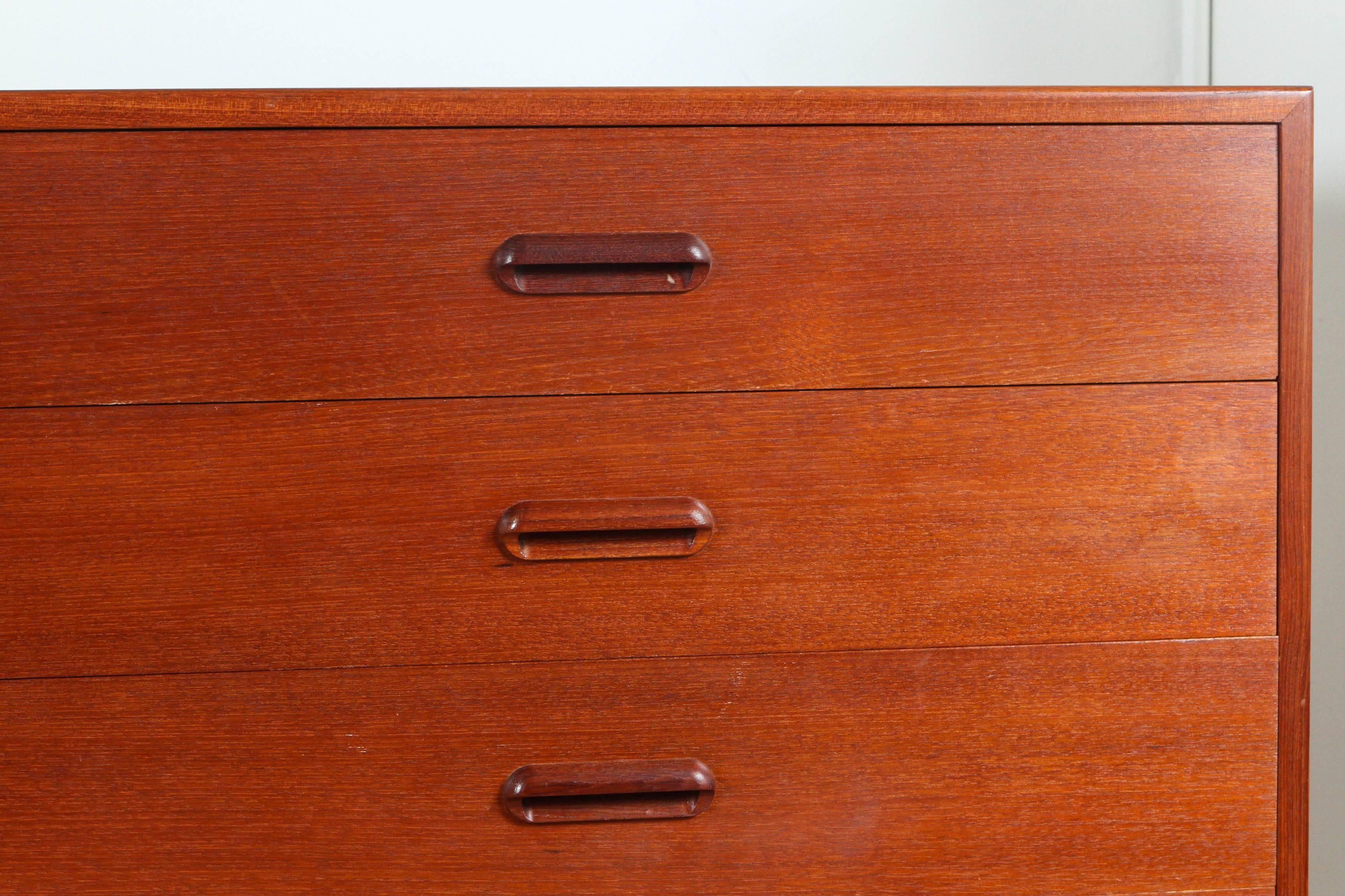 Danish Chest of Drawers In Good Condition In Santa Monica, CA