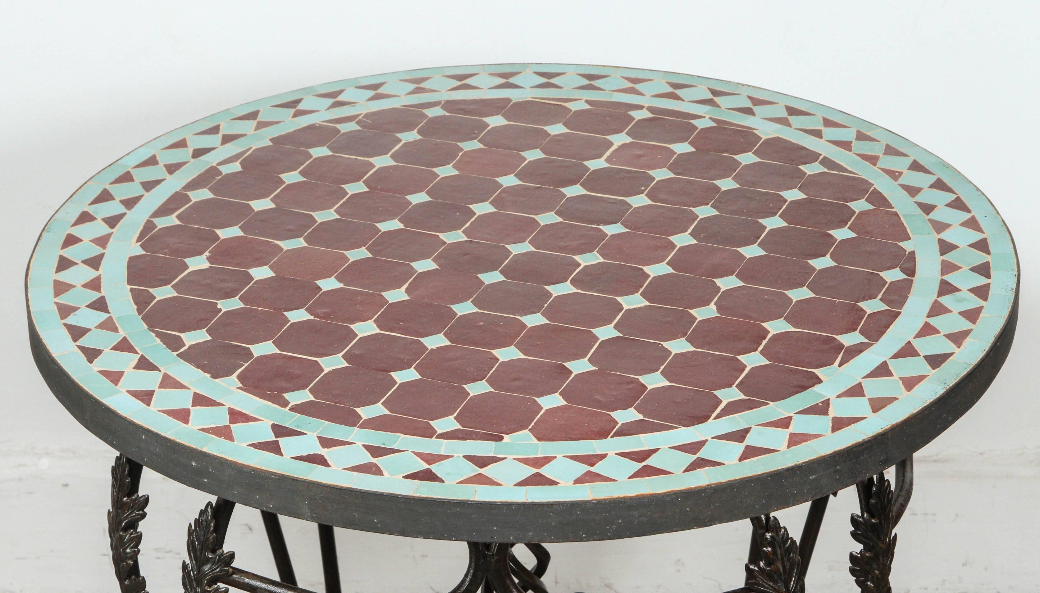 Moroccan Round Mosaic Tile Side Table Indoor or Outdoor In Good Condition In North Hollywood, CA