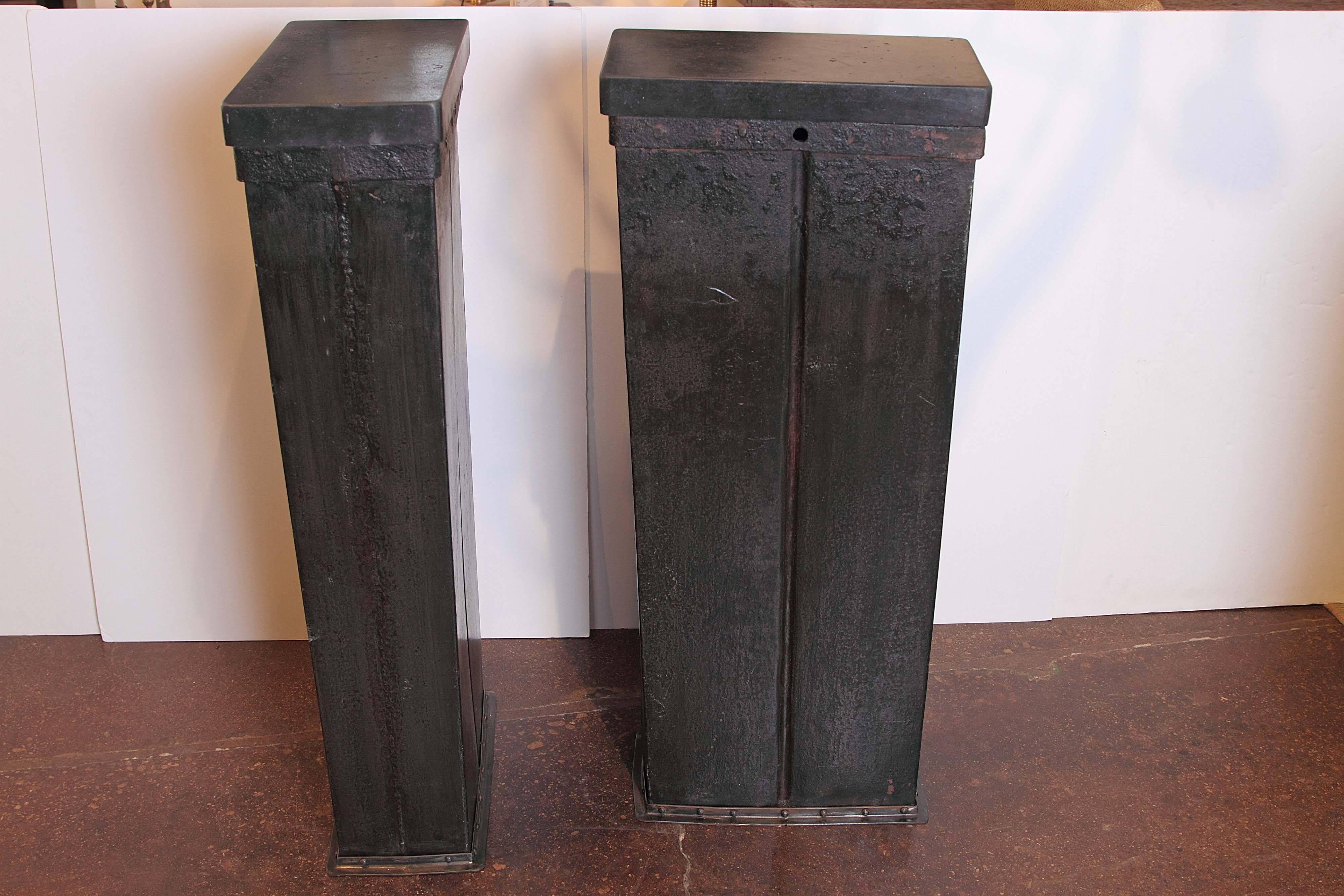 Belgian Industrial Black Display Pedestal Table, 41.5