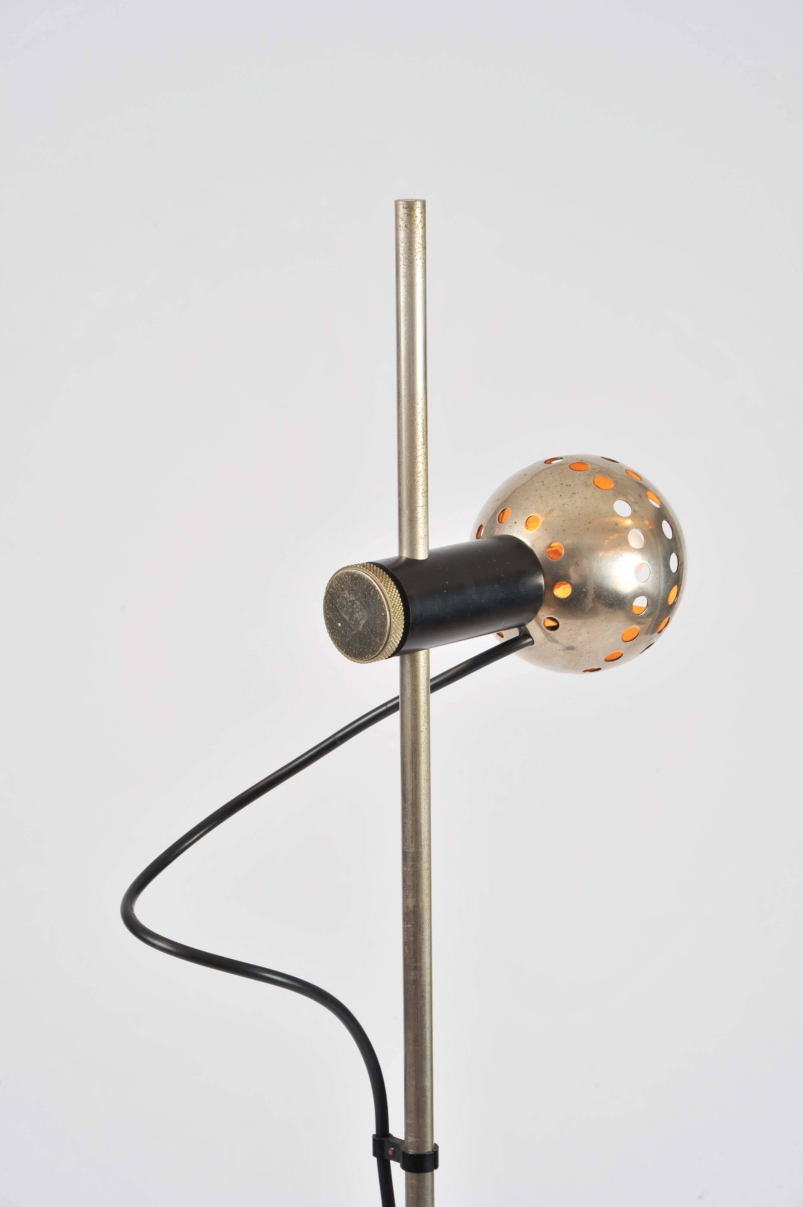 Magnetic Shade Floor Lamp by Angelo Lelli for Arredoluce In Good Condition For Sale In London, GB