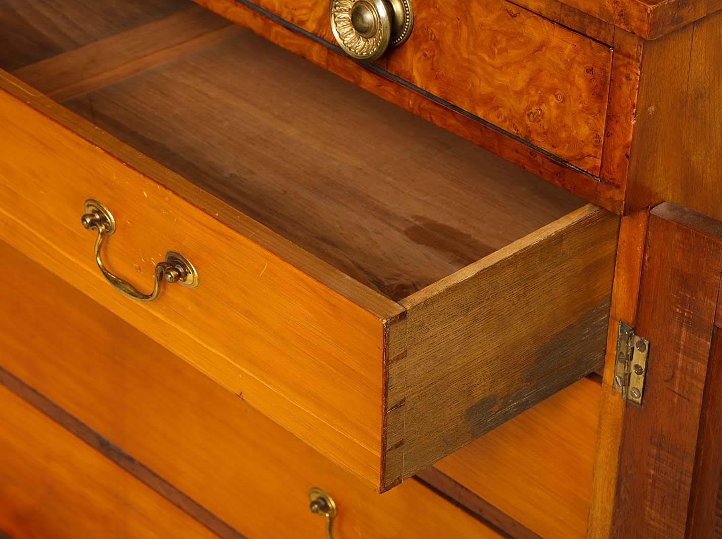 Early 19th Century Burr Oak Cabinet 1