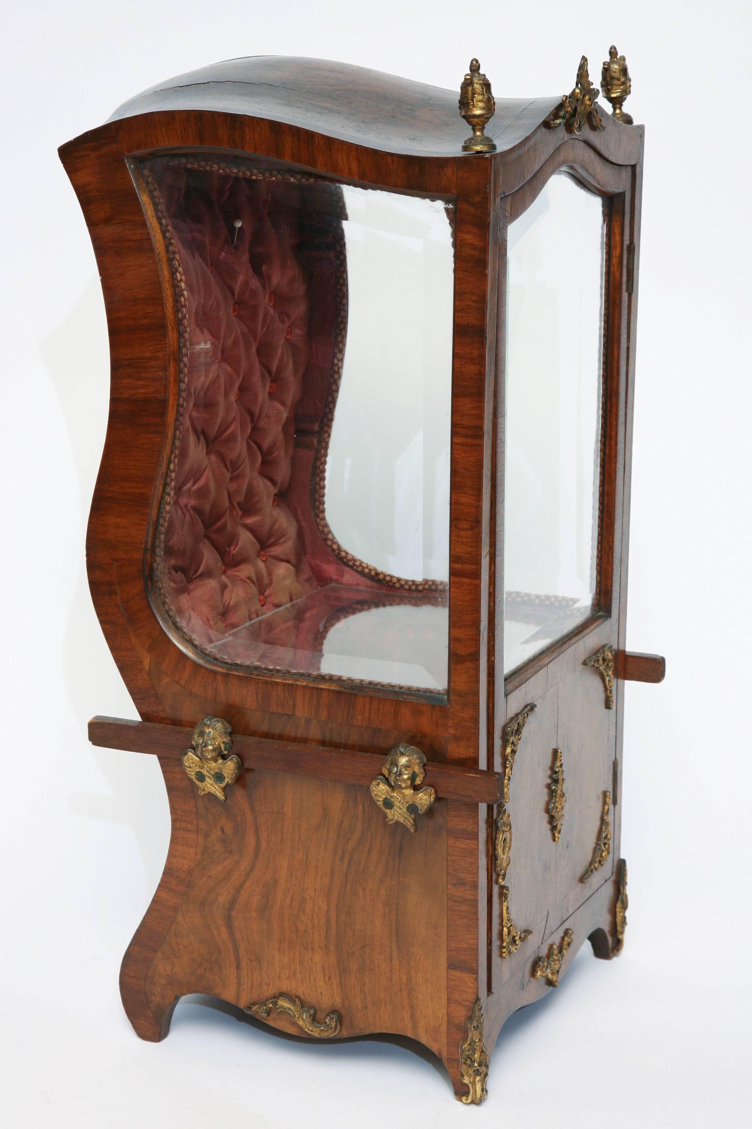 19th Century Miniature French Sedan Vitrine For Sale 1