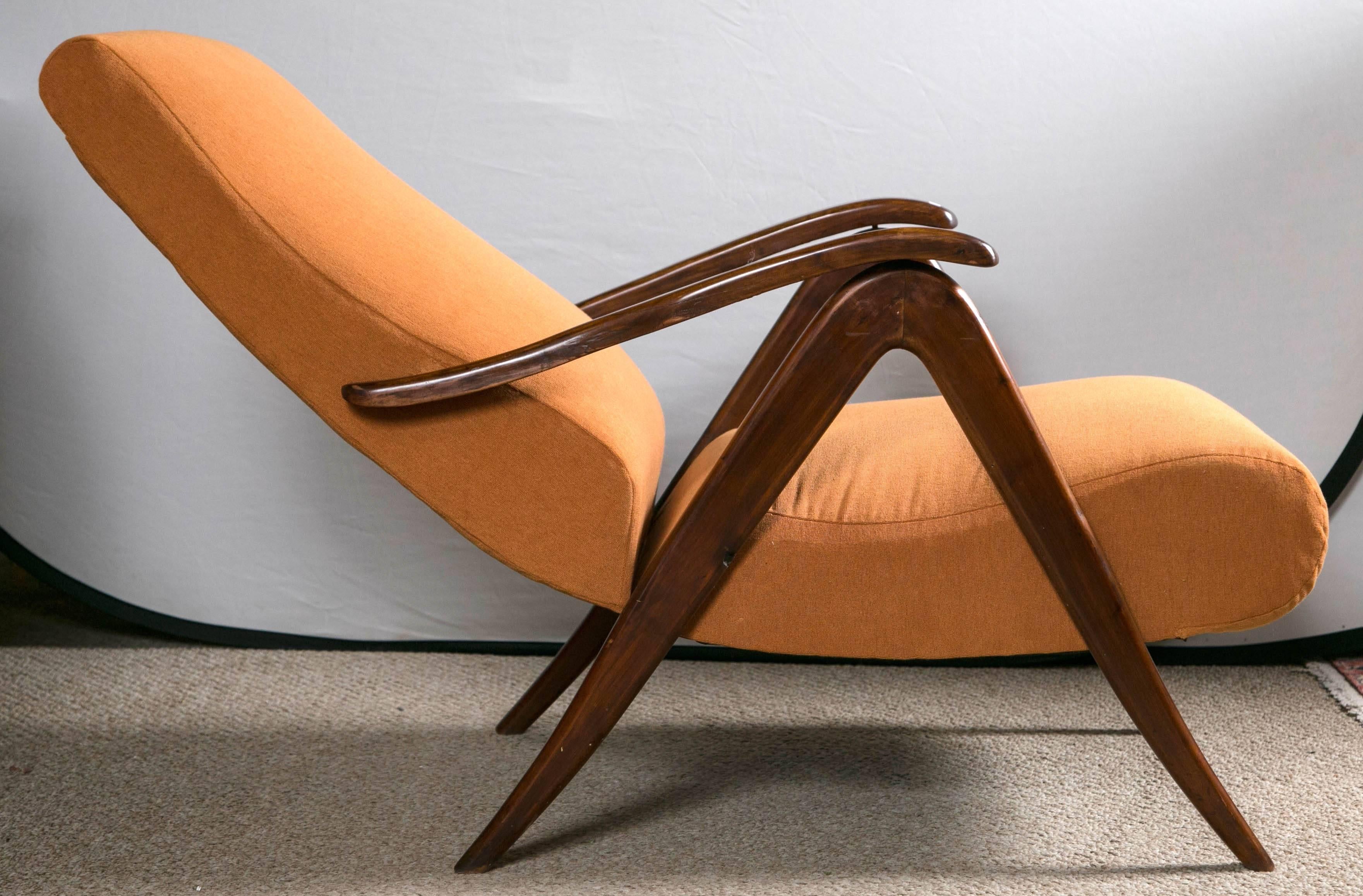 Pair of Italian Mid-Century Modern Reclining Lounge Chairs 2