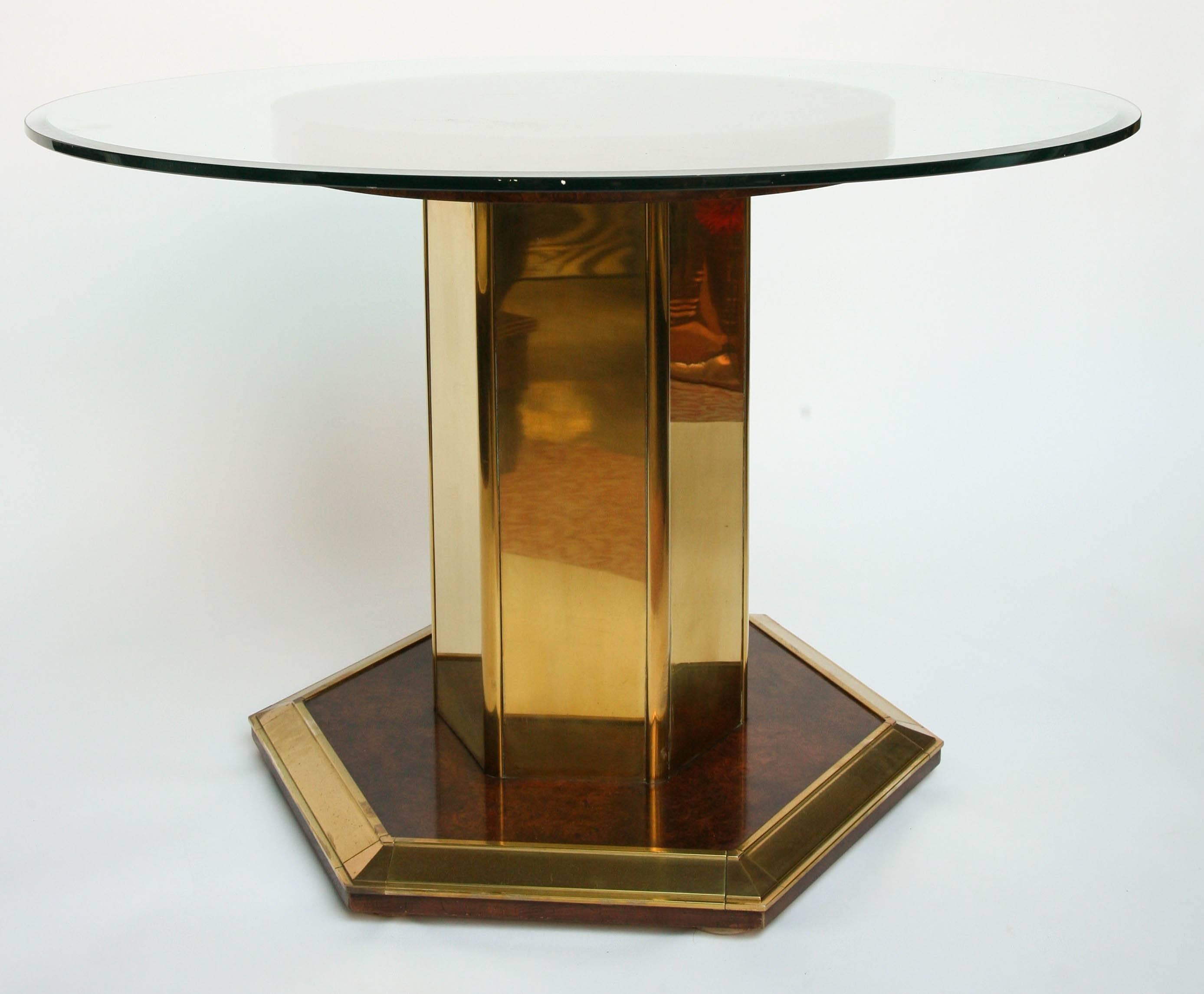 American Superb Mastercraft Style Pedestal Table