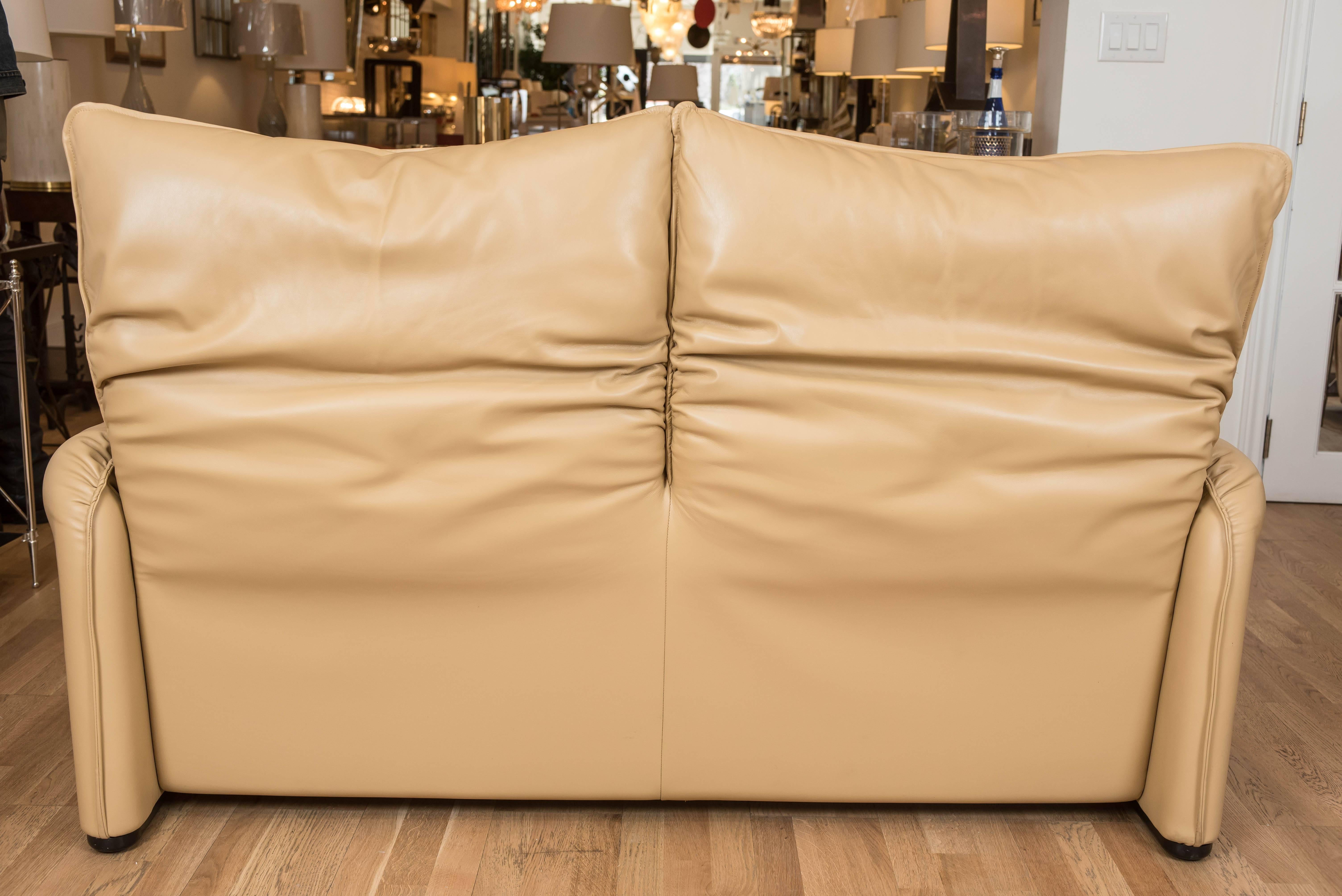 Italian Maralunga Two-Seat Sofa in Leather by Vico Magistretti for Cassina of Italy