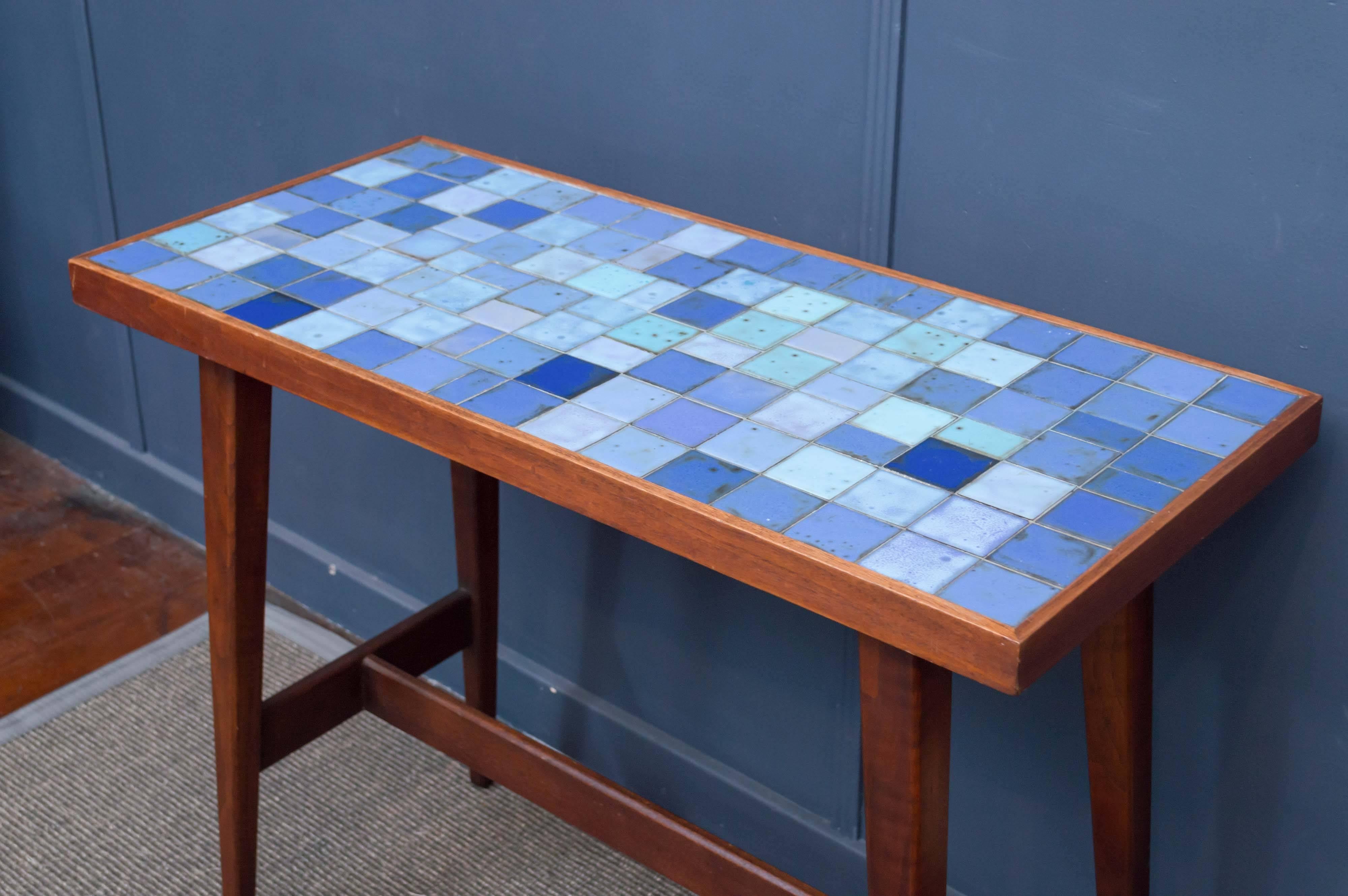 Mid-20th Century Mid-Century Modern Console Table