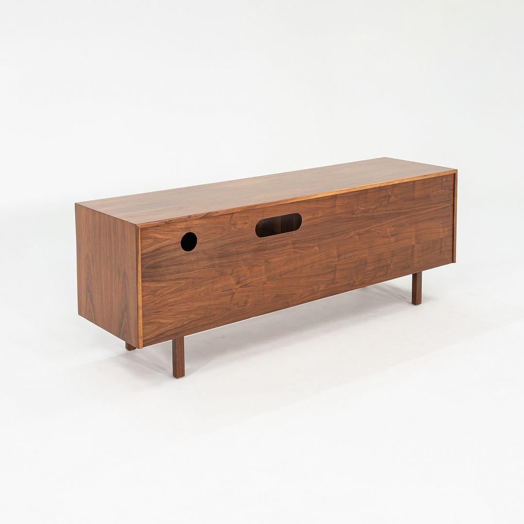 1970s Jens Risom Design 72 inch Credenza / Cabinet in Walnut For Sale 4