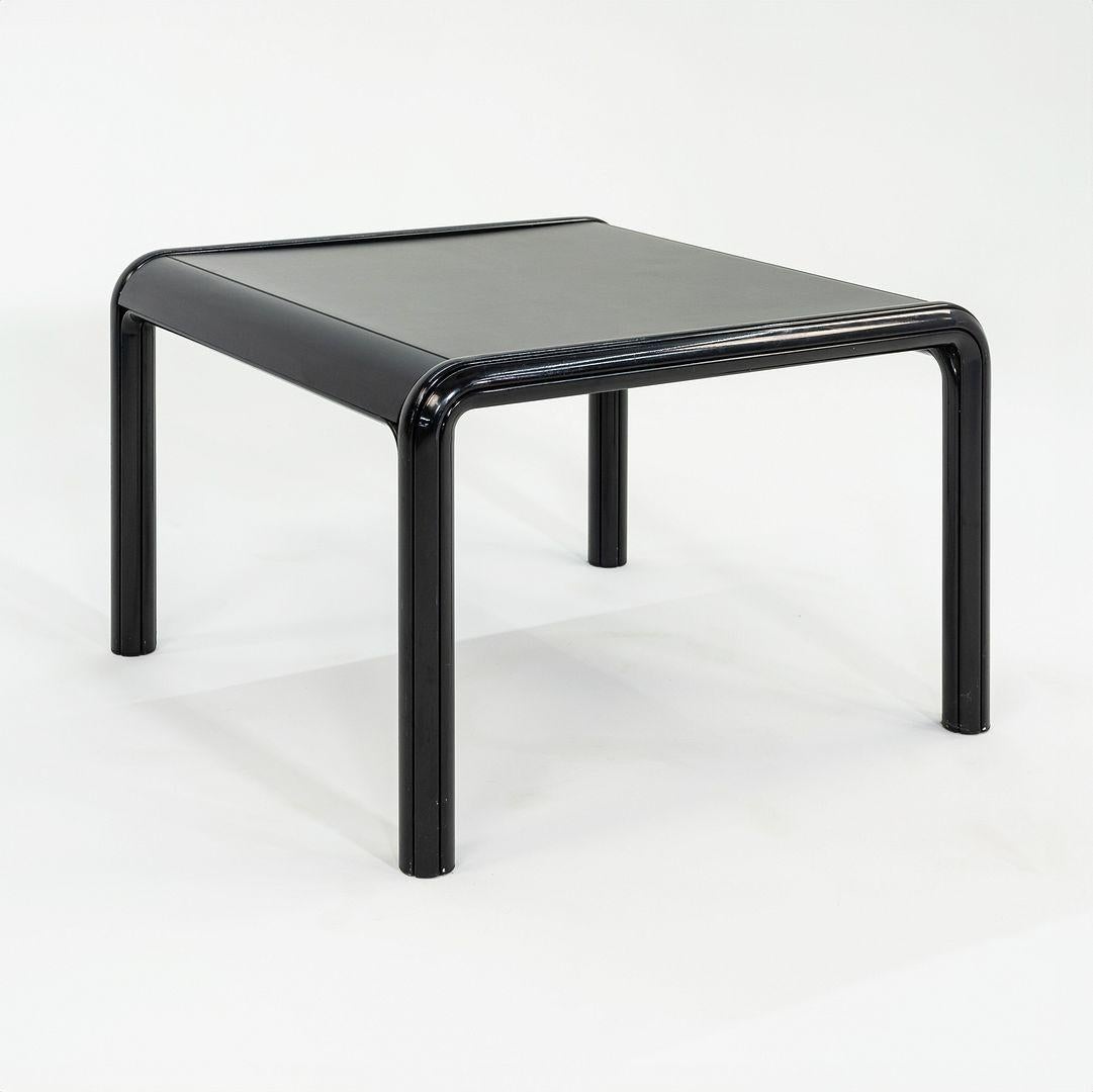 1970s Gae Aulenti for Knoll 40 inch Orsay Square Dining Table with Laminate Top en vente