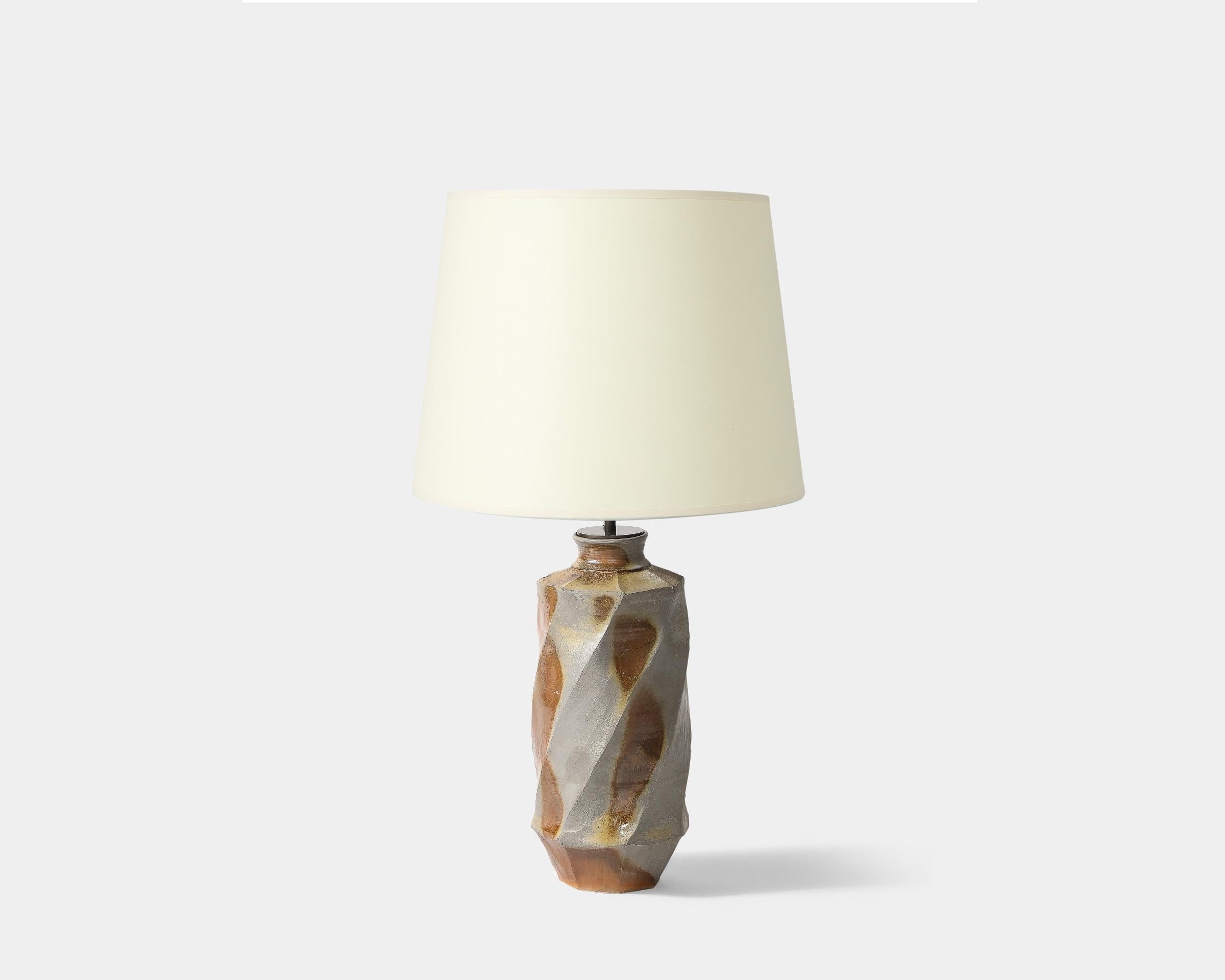 Français Lampe de table monumentale en céramique émaillée de La Borne, France, c. 1960 en vente