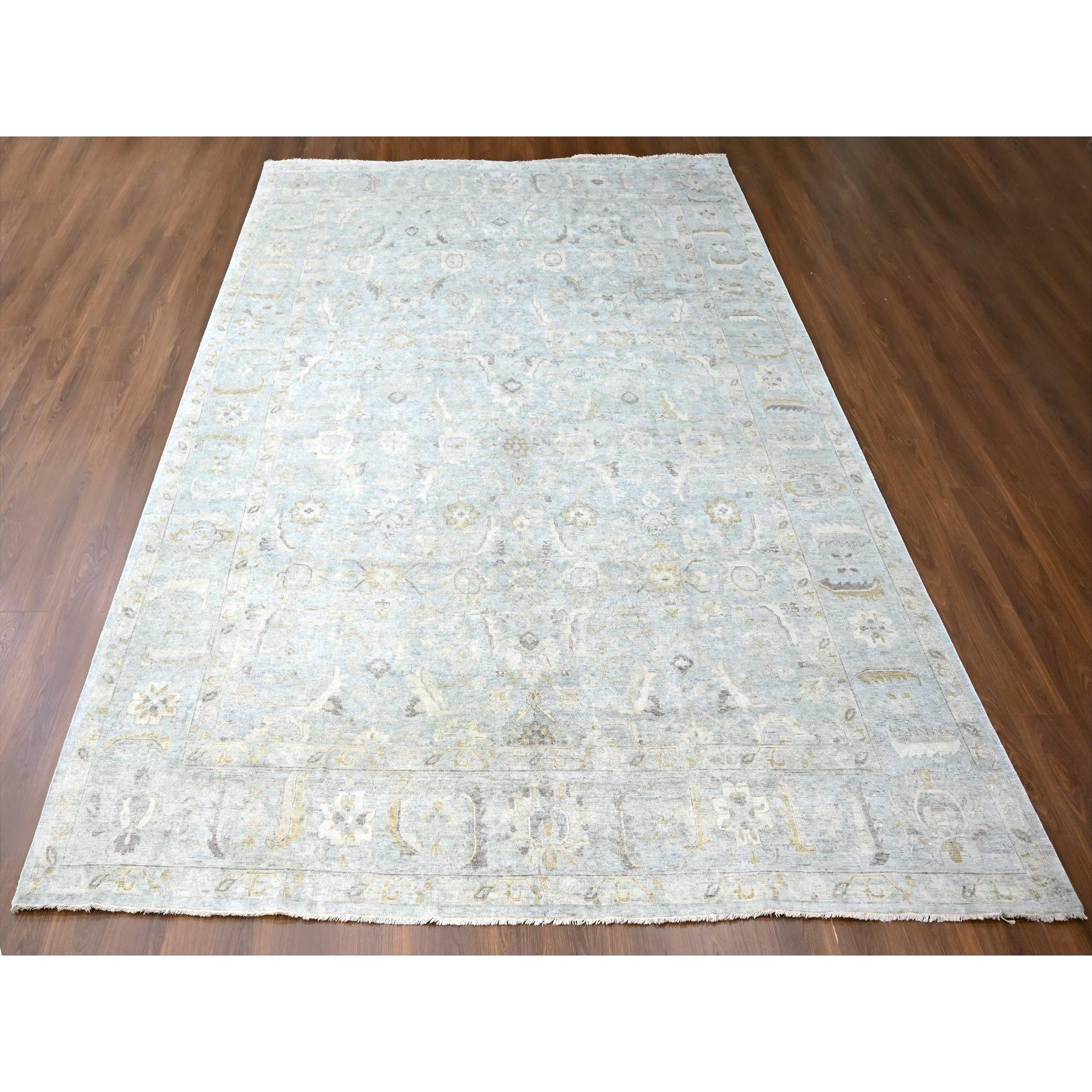 Mittelgrau, Distressed, Antik Persisch mit Ziegler Mahal Design, Oxidiert, Null Flor, Niedrig rasiert, 100% Wolle, Handgeknüpft, Orientteppich
Primäre MATERIALIEN: Wolle
Latex: Kein Flor 
Höhe: 0,25 Zoll
Stil: Traditionell
Grundfarbe: