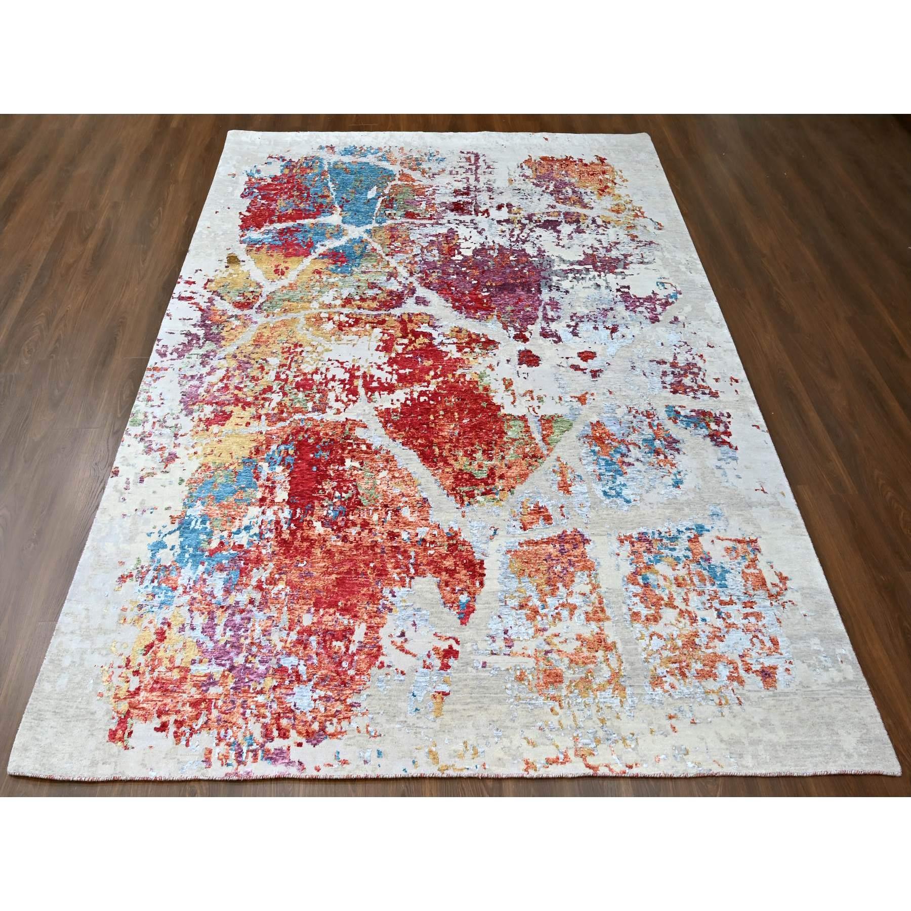 Rosso imperiale, disegno astratto colorato, lana e seta vegetale, annodato a mano, intreccio nepalese, moderno, tappeto orientale
Materiali primari: Lana e seta
Lattice: No Pile 
altezza: 0,25 pollici
Stile: Contemporaneo
Colore primario: