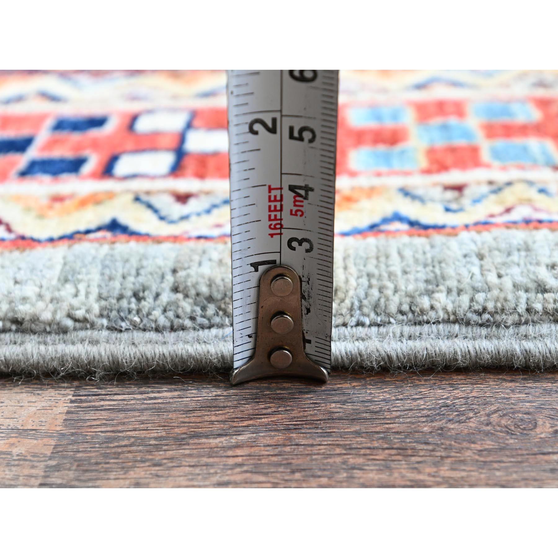 Tappeto orientale in lana annodata a mano di ispirazione armena di colore grigio 8'x9'8