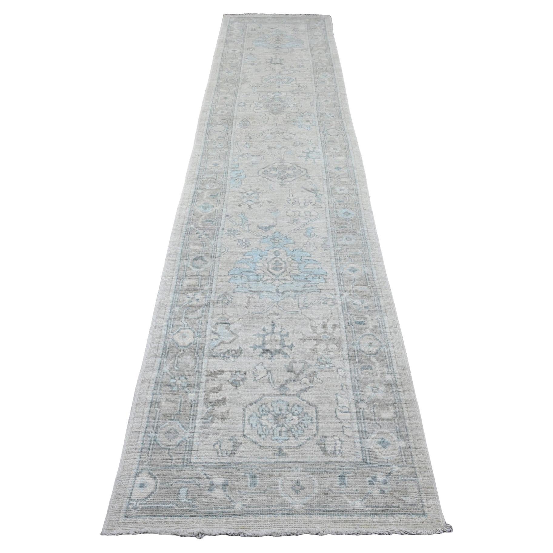 Tappeto Runner in lana annodato a mano 2'10 "x13'7" Bianco Afgano Angora Oushak Leaf Design