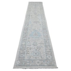 Tappeto Runner in lana annodato a mano 2'10 "x13'7" Bianco Afgano Angora Oushak Leaf Design