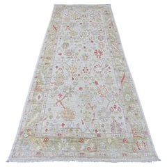 4'x9'10" White Hand Knotted Afghan Angora Oushak Leaf Design Wool Runner Rug