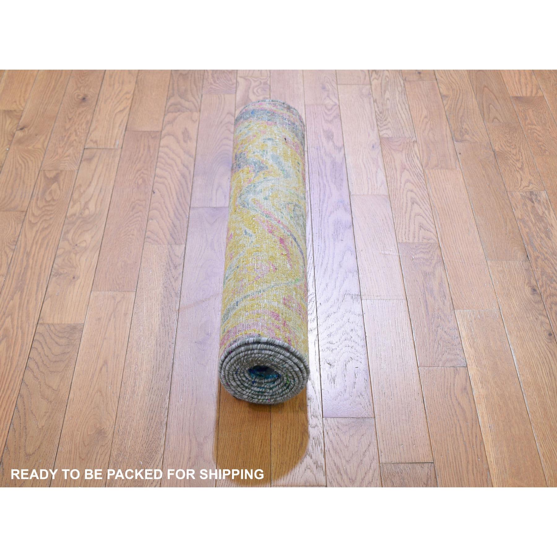Hand-Knotted 2'10