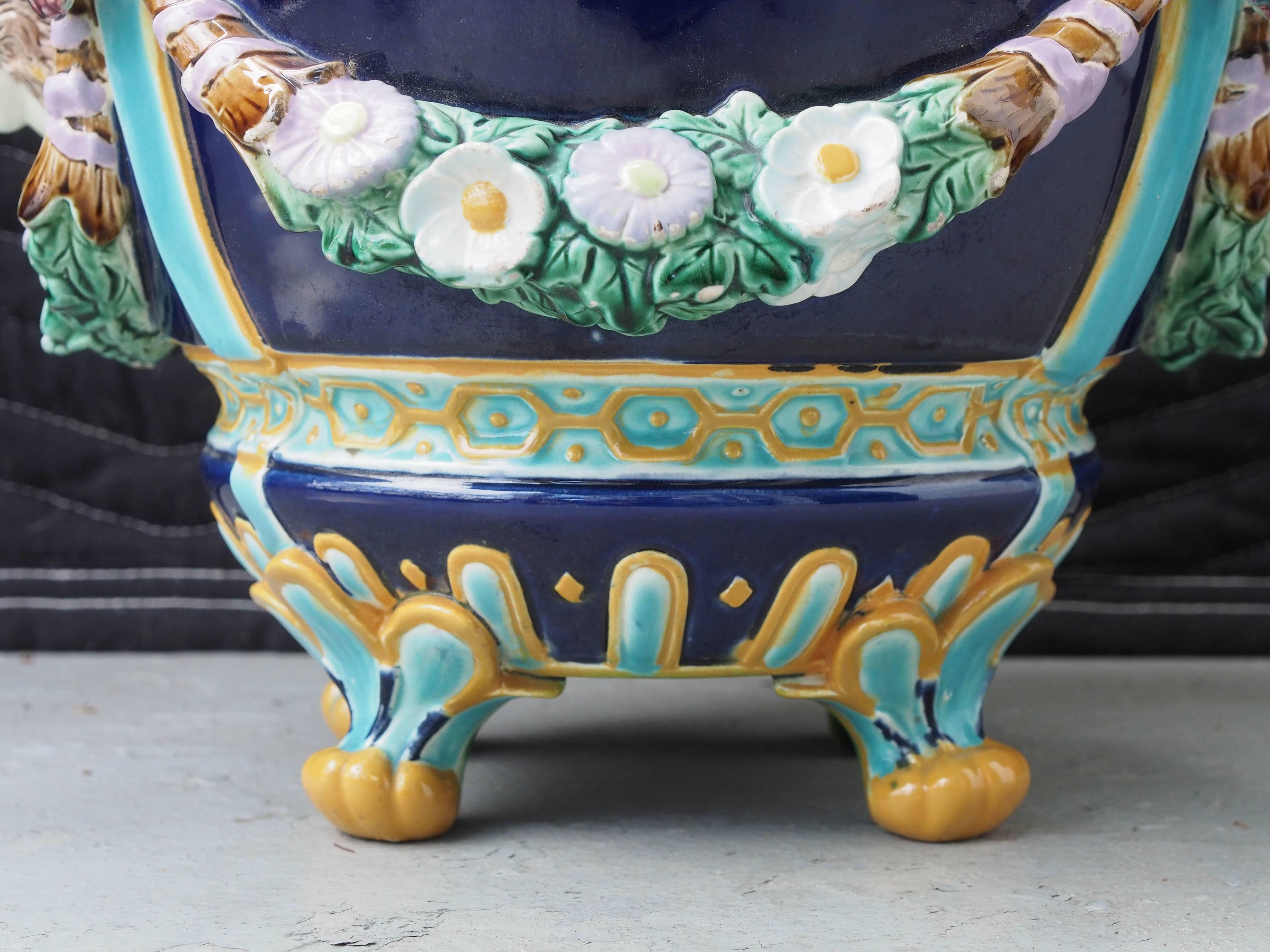 Pair of French Majolica Jardiniere In Good Condition In Natchez, MS