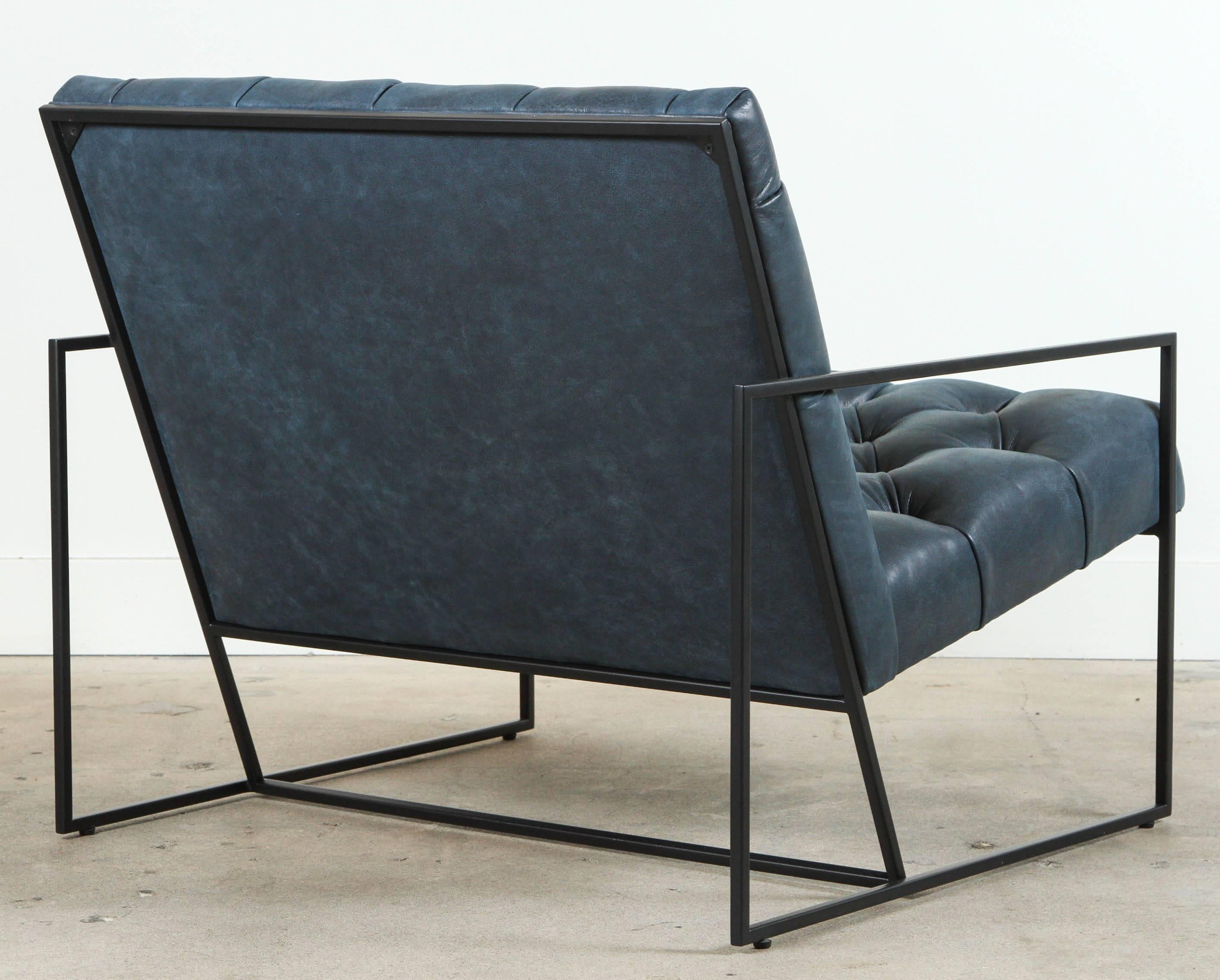 steel frame lounge chair