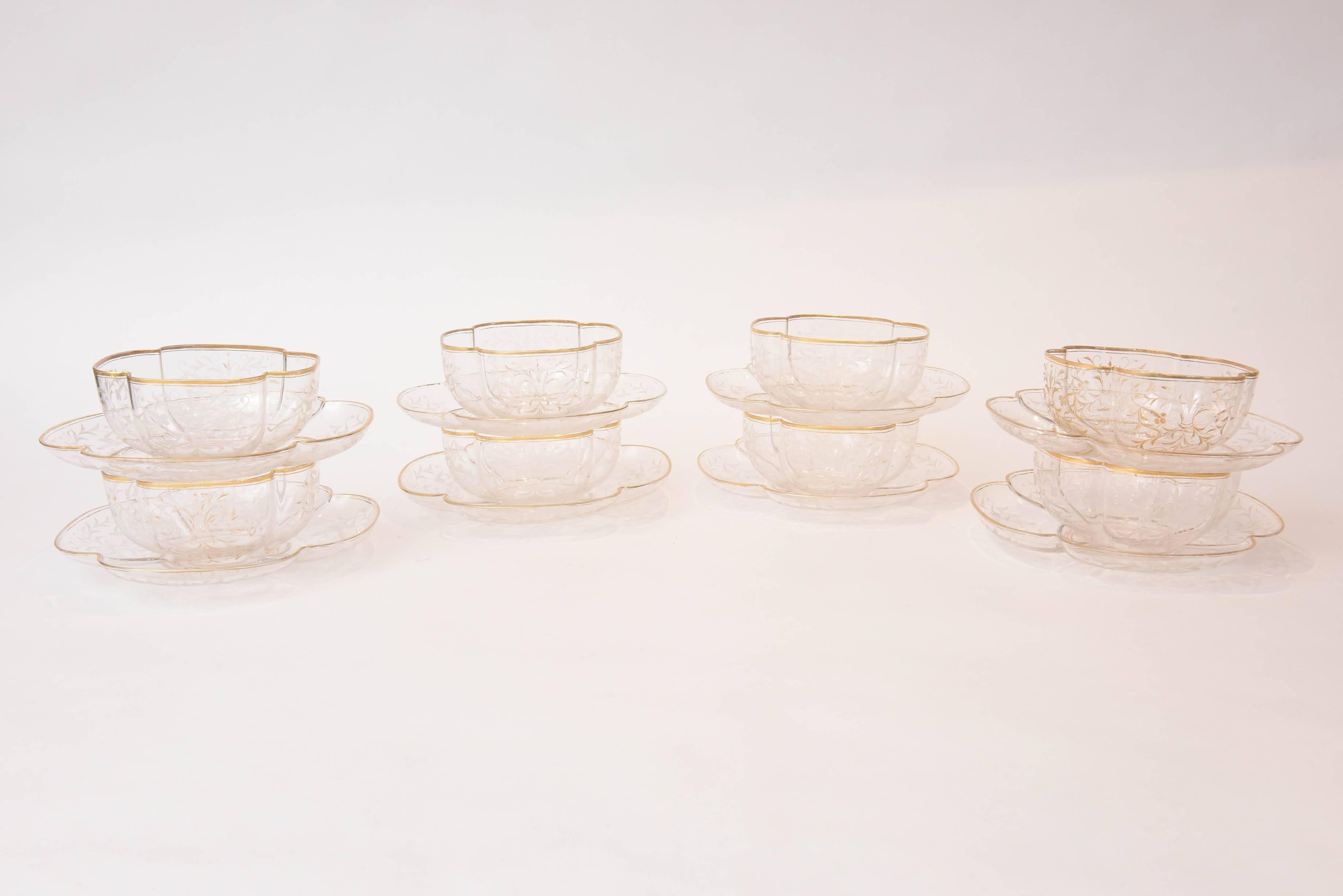 Ten Exquisite Sets of Antique Moser Quatre Foil Bowls with Underplates In Good Condition In West Palm Beach, FL