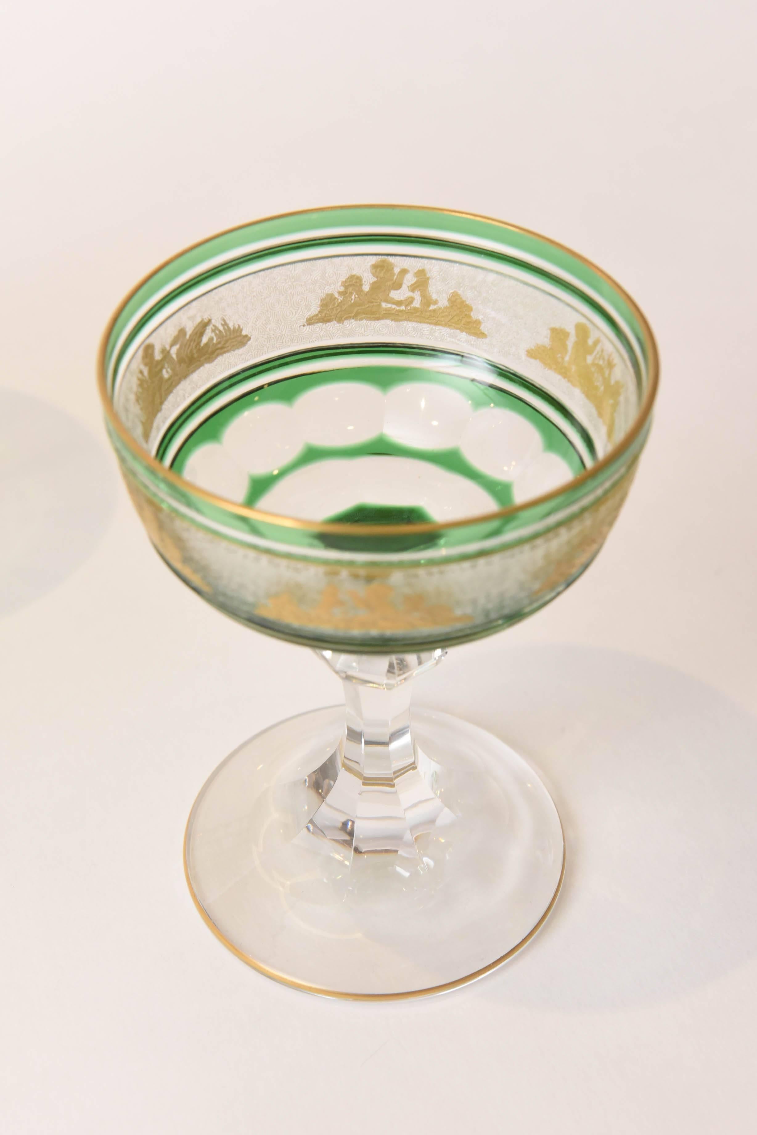 Early 20th Century Nine Val Saint Lambert Green and Gilded Cameo Figure Champagne Coupes