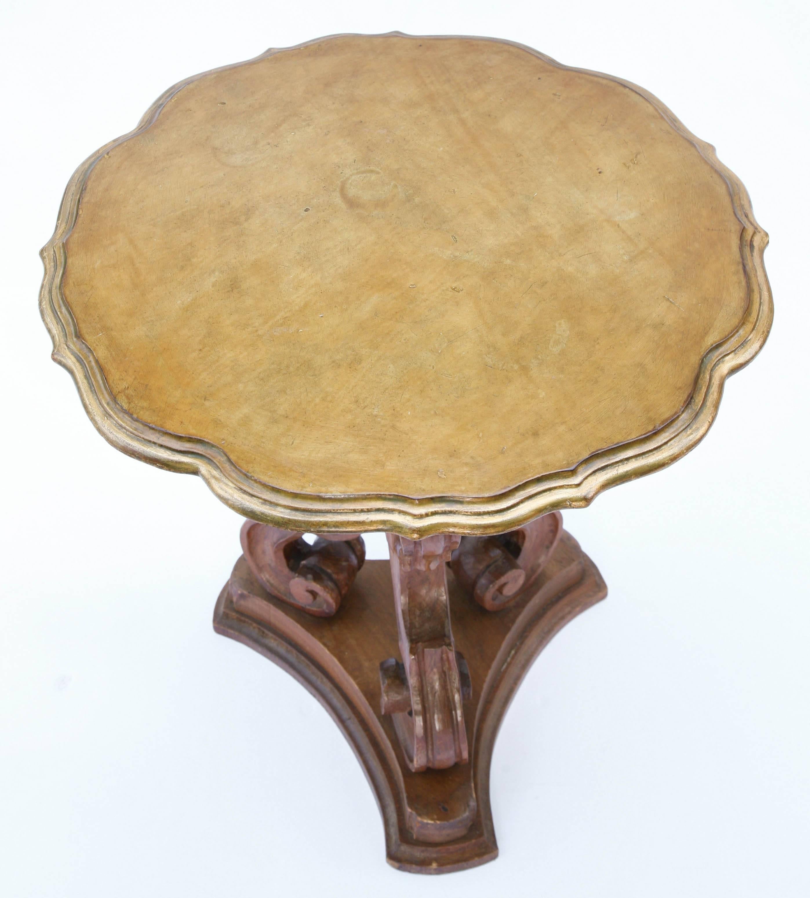 Carved Italian Gueridon with Carved Scrolling Legs 5