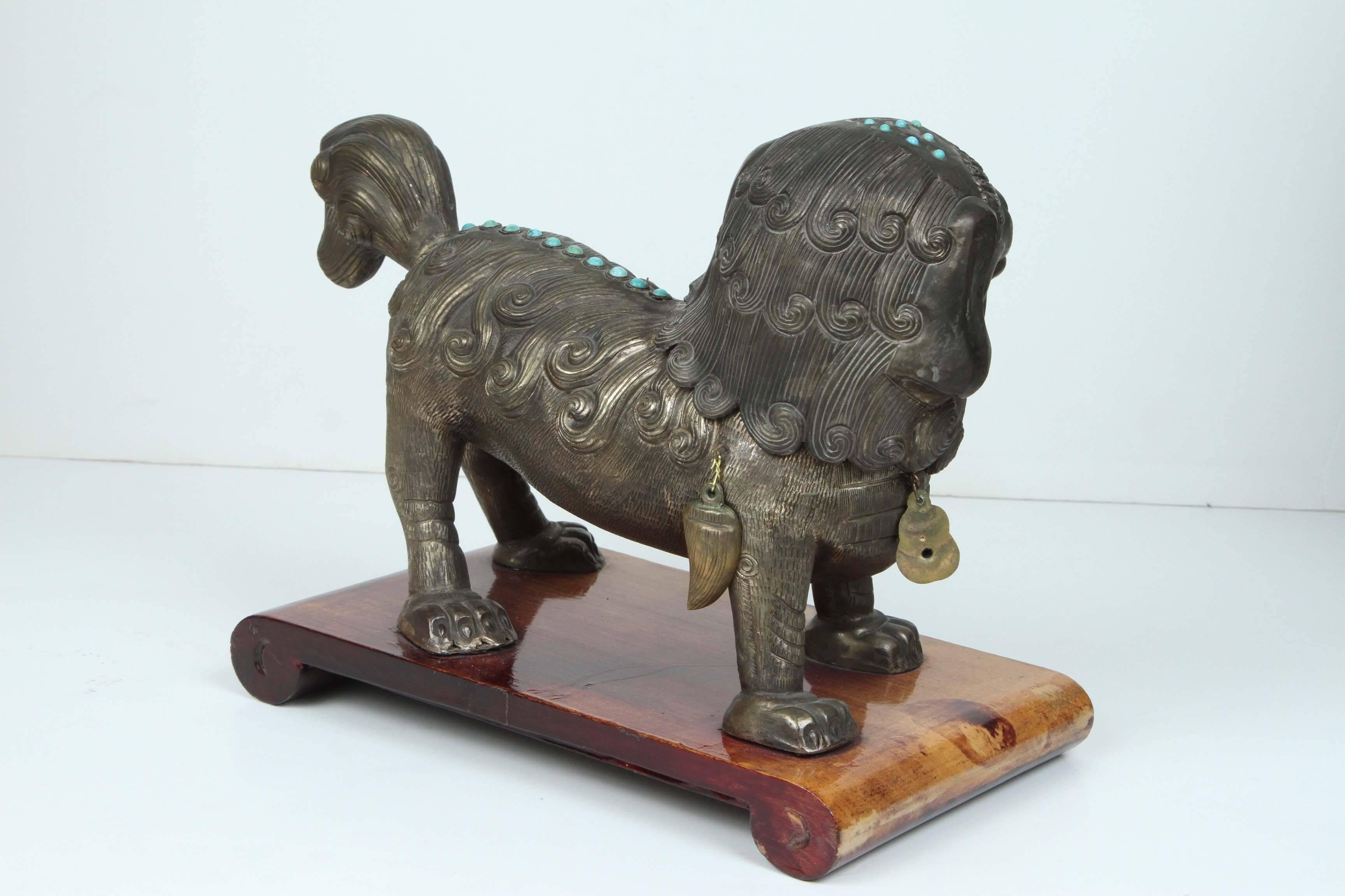 Pair of Matching 19th Century Foo Dogs In Good Condition In Los Angeles, CA