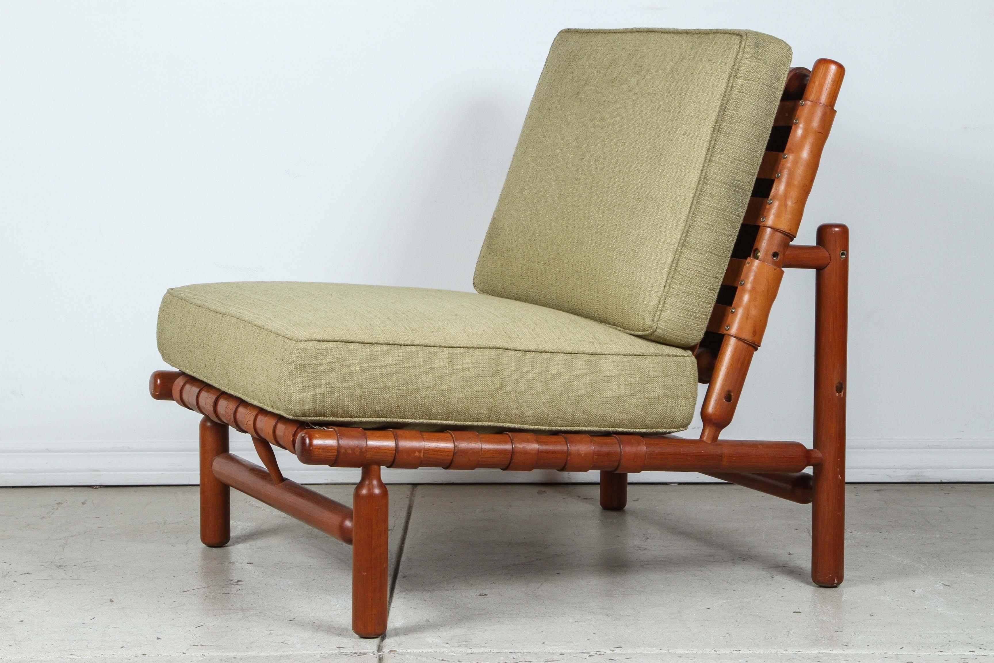 Mid-20th Century Lounge Chair by Ilmari Tapiovaara For Sale