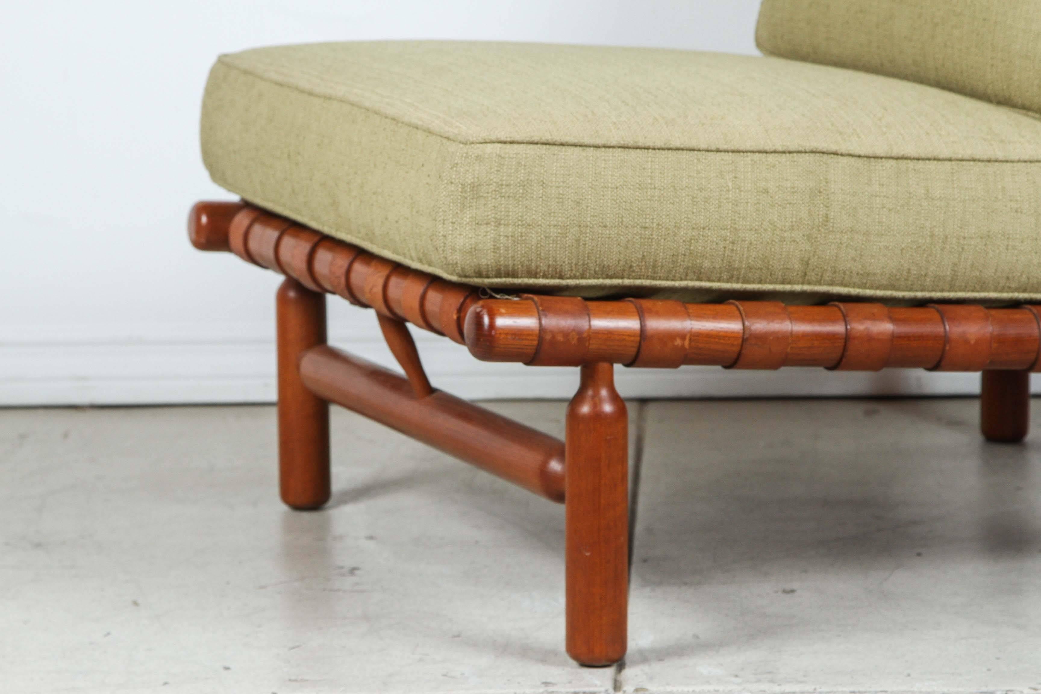 Lounge Chair by Ilmari Tapiovaara For Sale 1