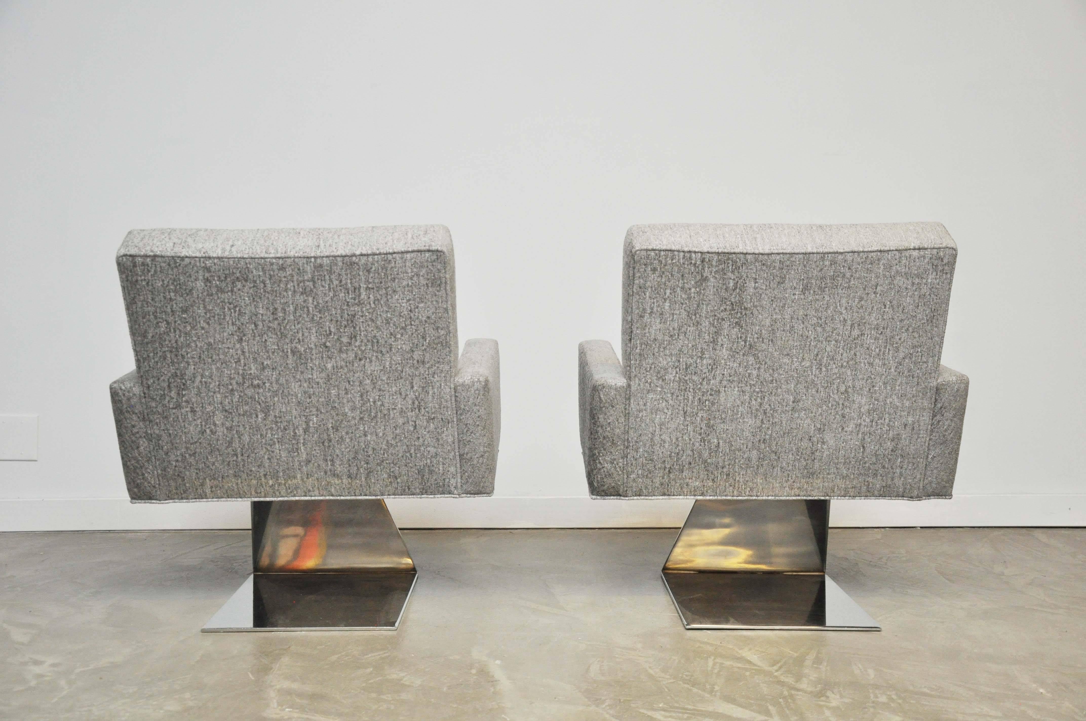 Milo Baughman Cantilever Lounge Chairs 3