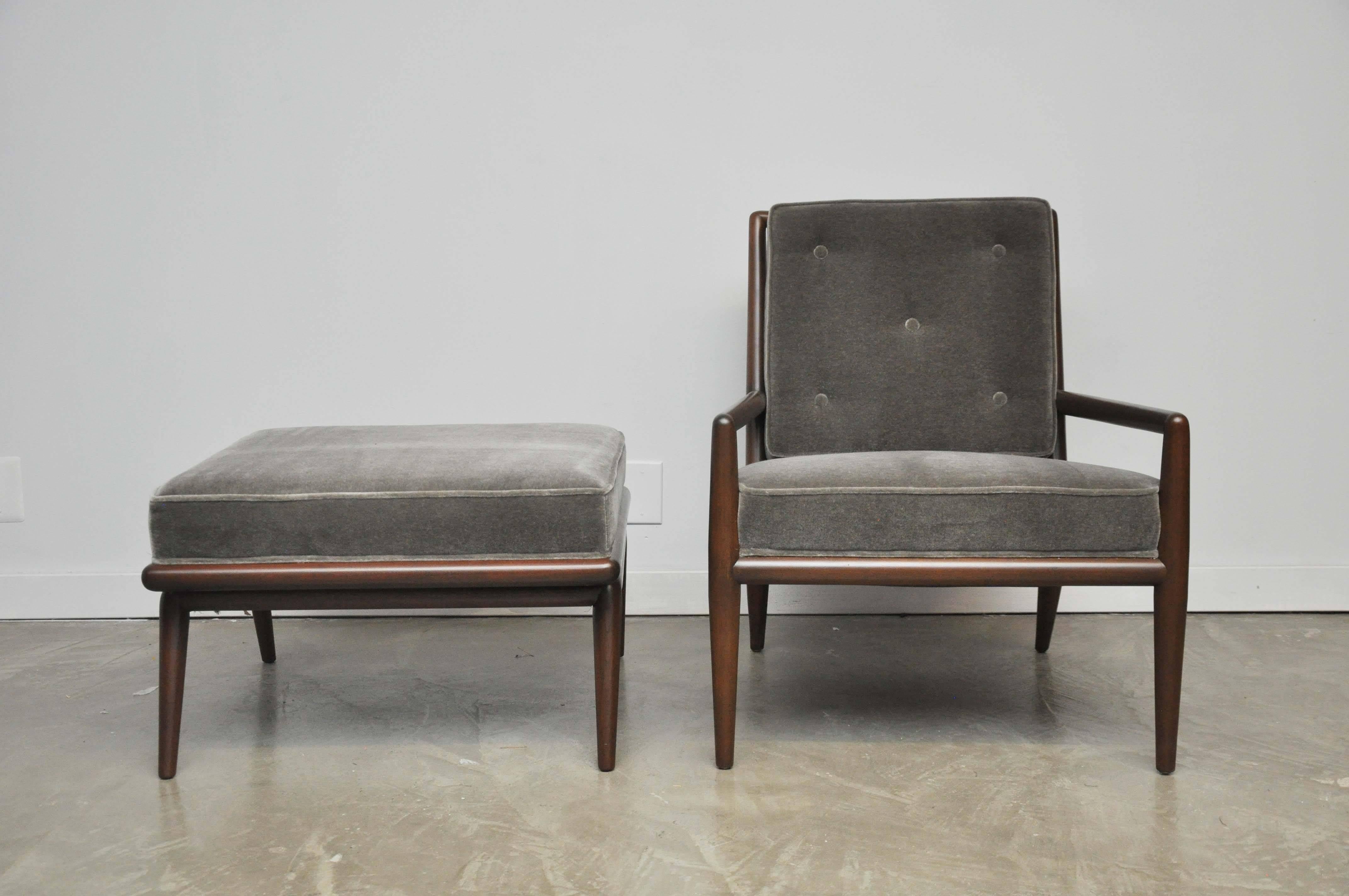 T.H. Robsjohn-Gibbings Lounge Chairs with Ottomans 1