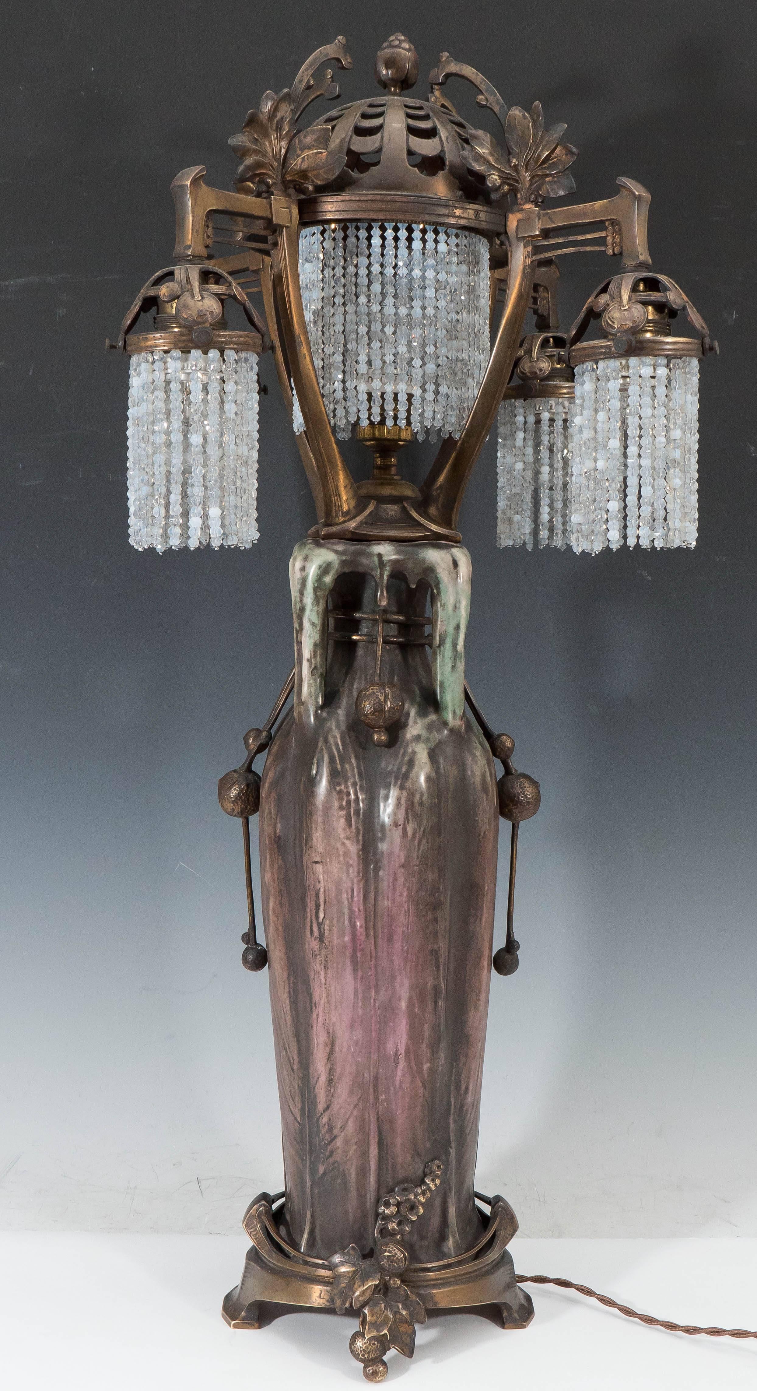Early 20th Century Austrian Art Nouveau Amphora 'EDDA' Vase Lamp with Bronze Mounts For Sale