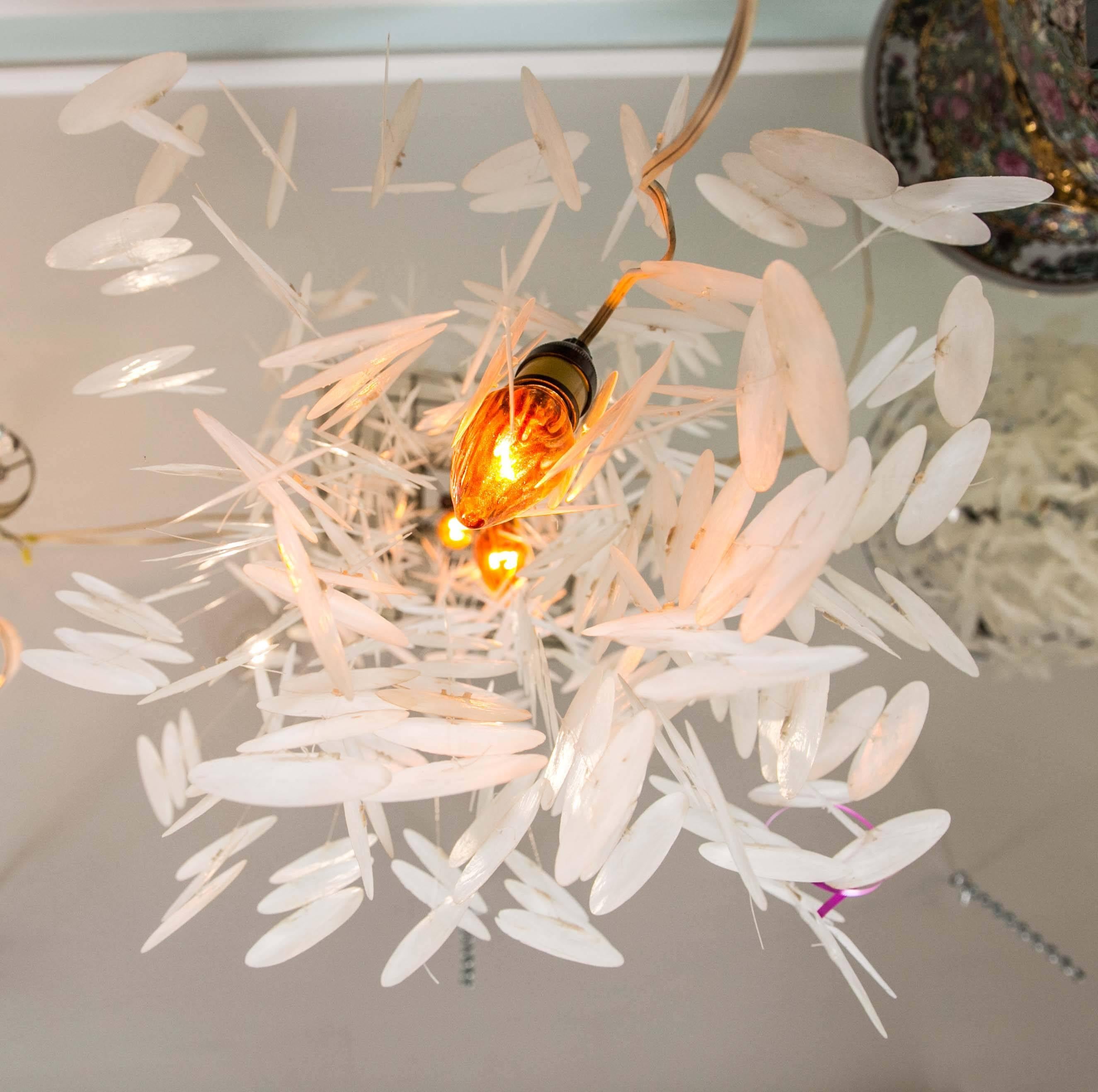 Fantastic Pagoda Canopy Capiz Shell and Amber Light Chime Chandelier 3