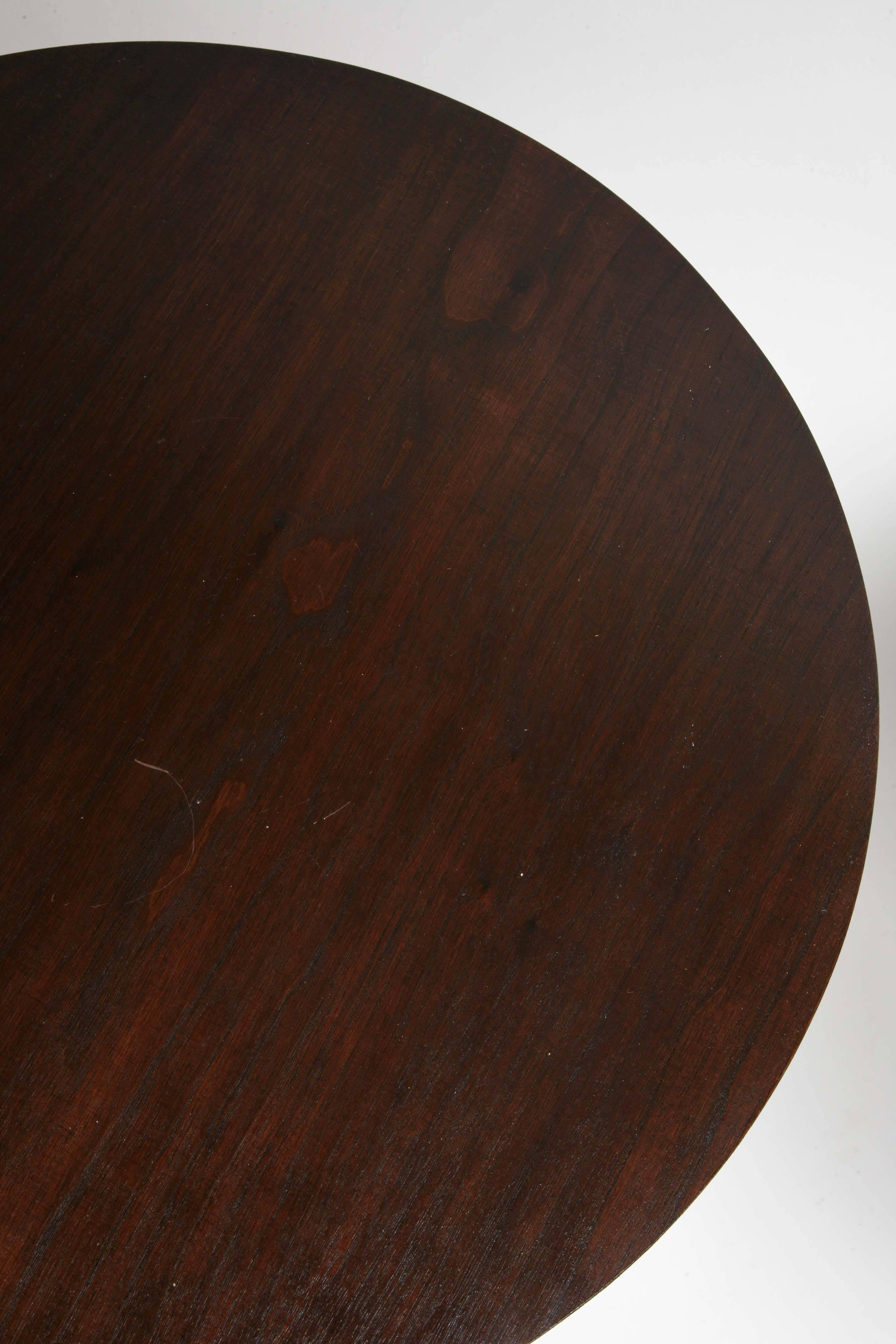 Pair of Mid-Century Modern Knoll Saarinen Tulip Dark Walnut Side / End Tables 1