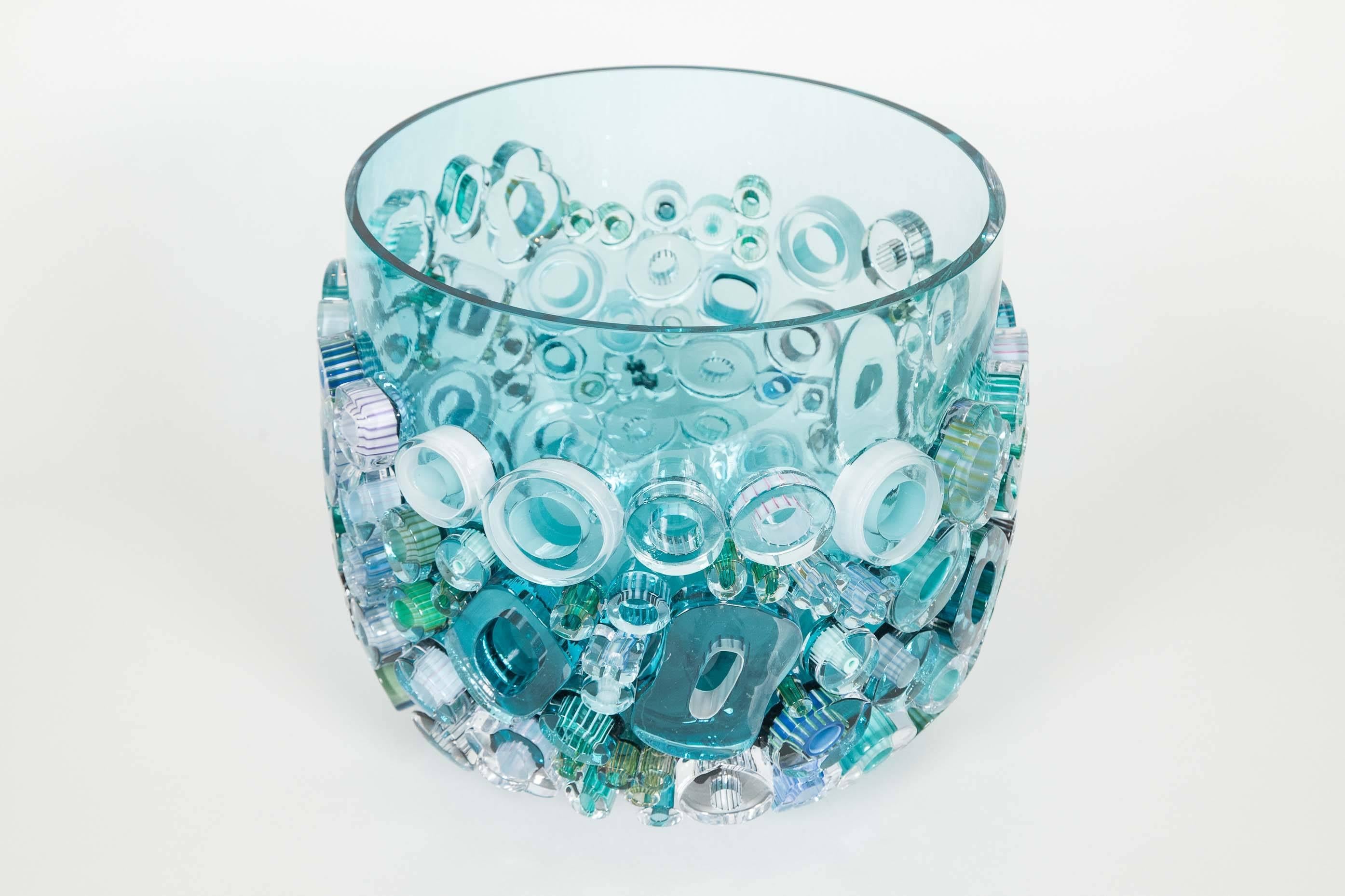 Hand-Crafted Common Ray in Aqua Light, a turquoise & blue Glass Centrepiece by Sabine Lintzen