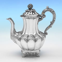 Caffettiera in argento sterling del periodo di William IV con marchio di Londra del 1835