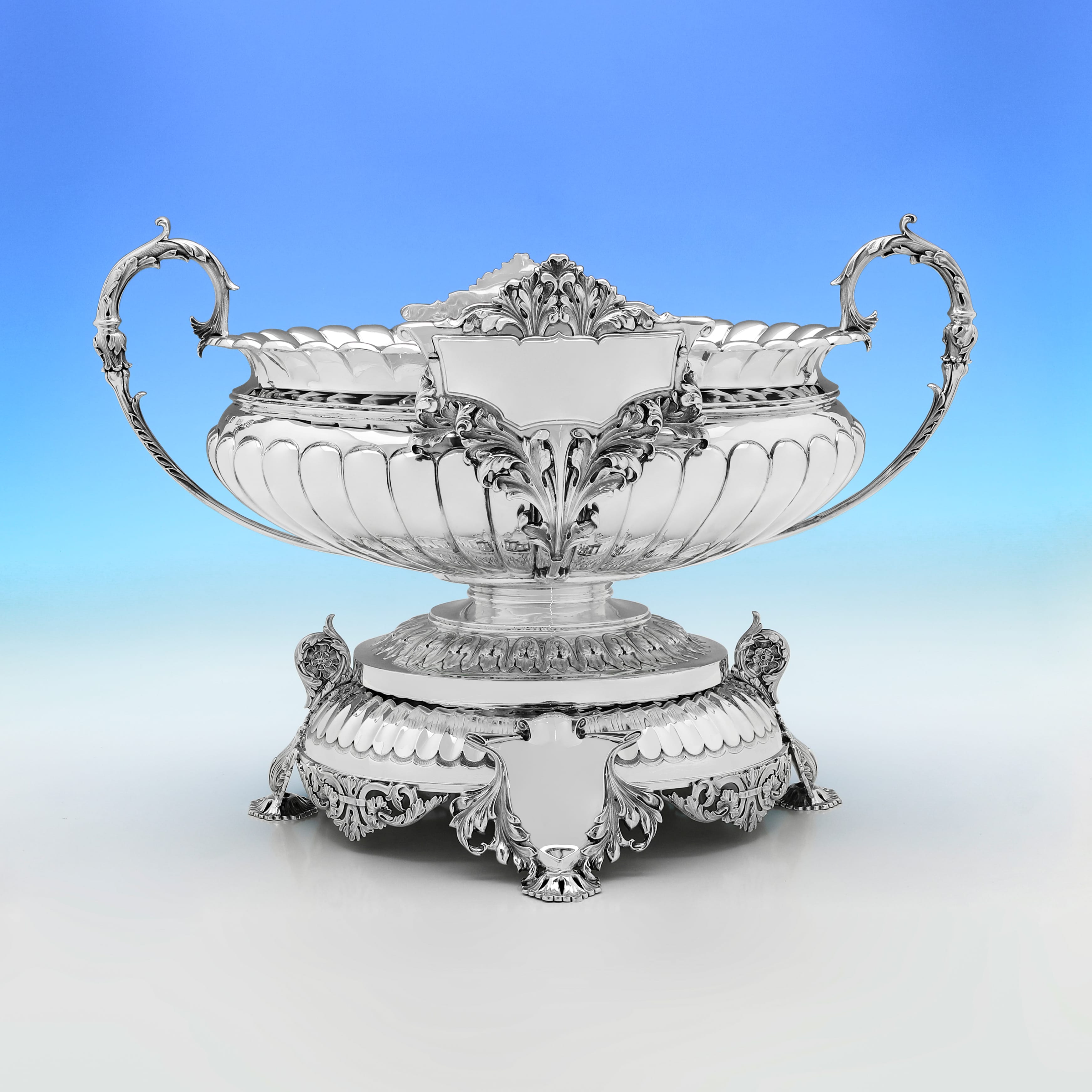 Incroyable réservoir de vin en argent sterling de l'époque édouardienne, poinçonné en 1904. en vente