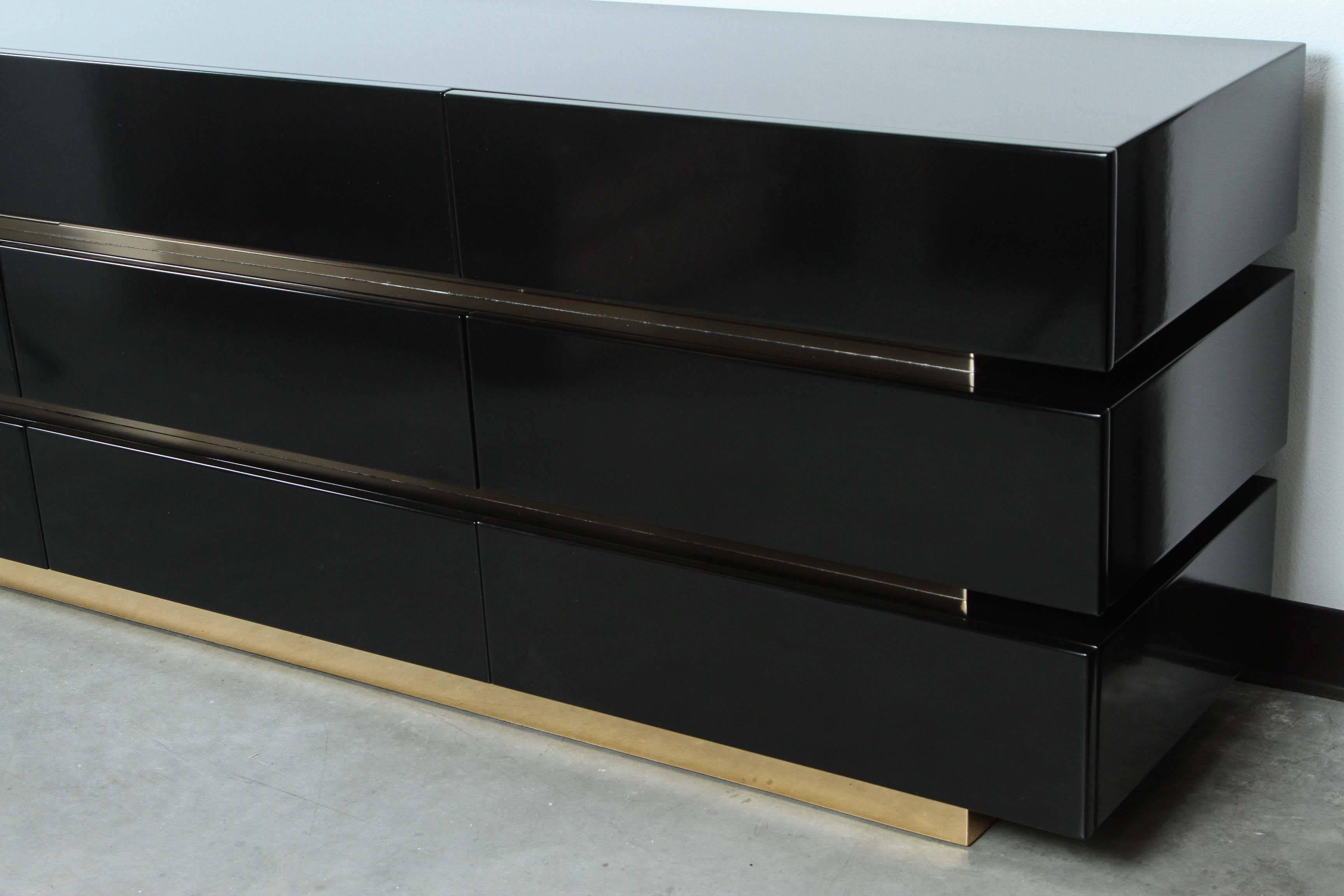 Stunning Black Lacquered Dresser 2