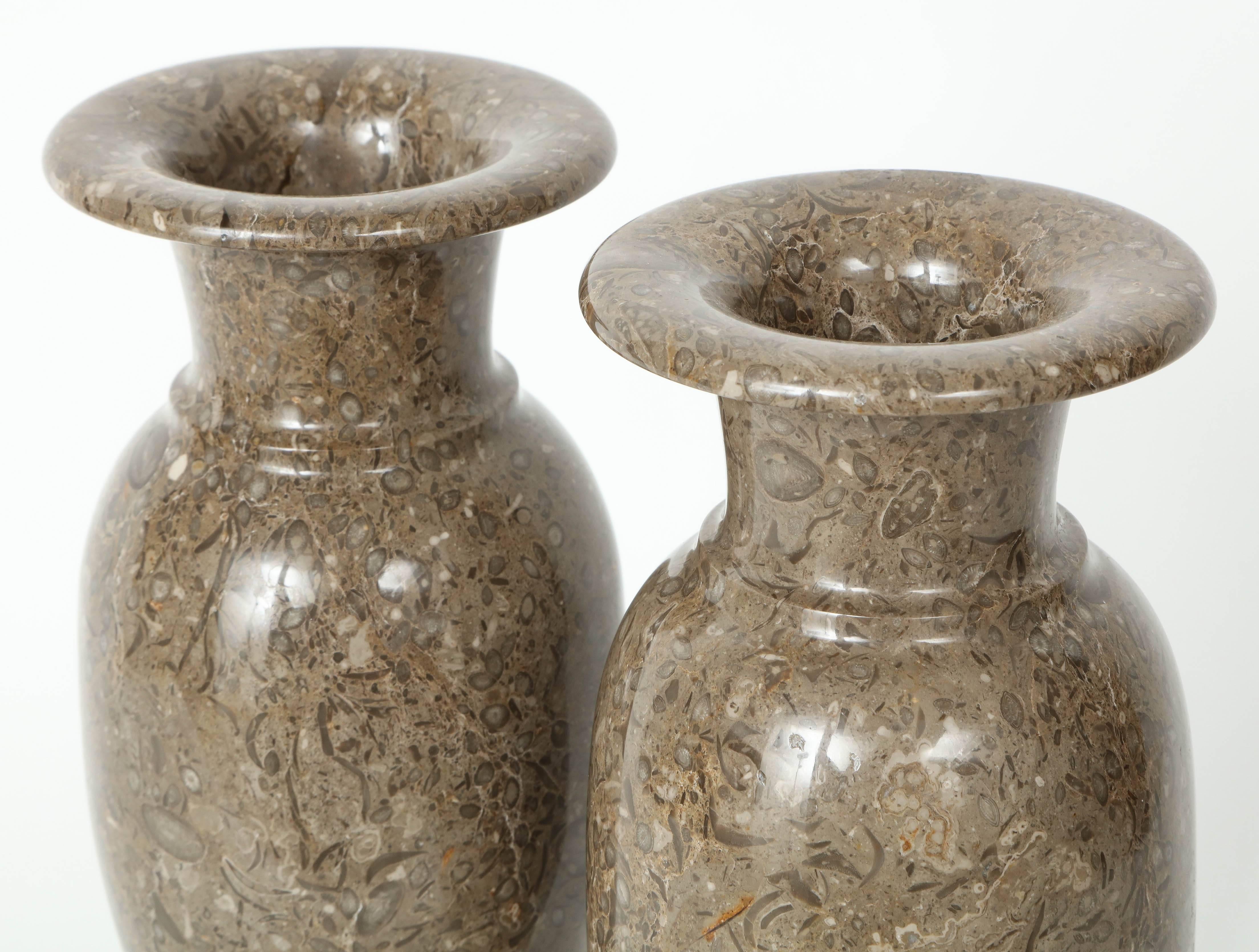 Pair of Gotland Limestone Vases In Excellent Condition In New York, NY