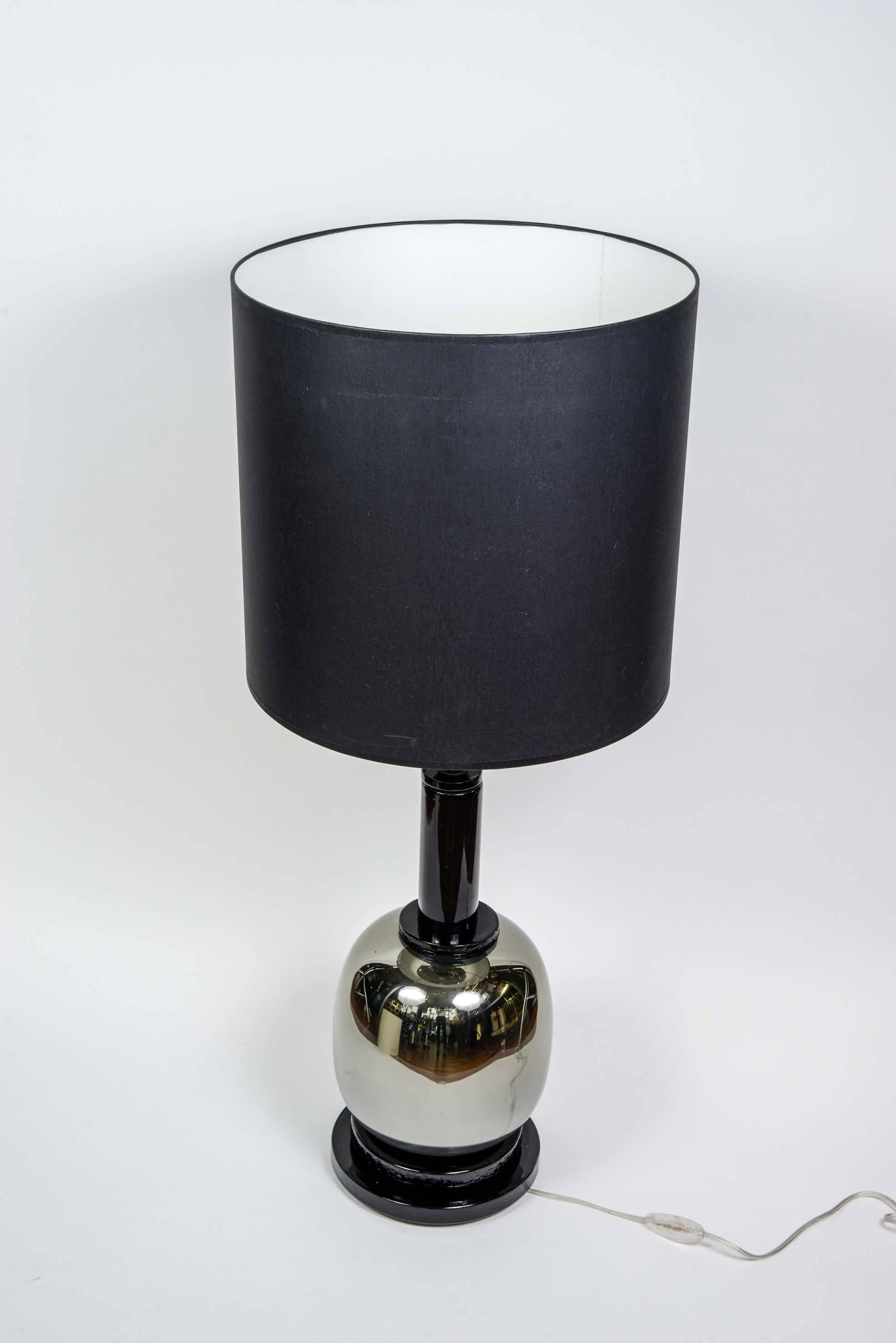 Großes Paar silberner und schwarzer Muranoglas-Lampen (Italienisch) im Angebot