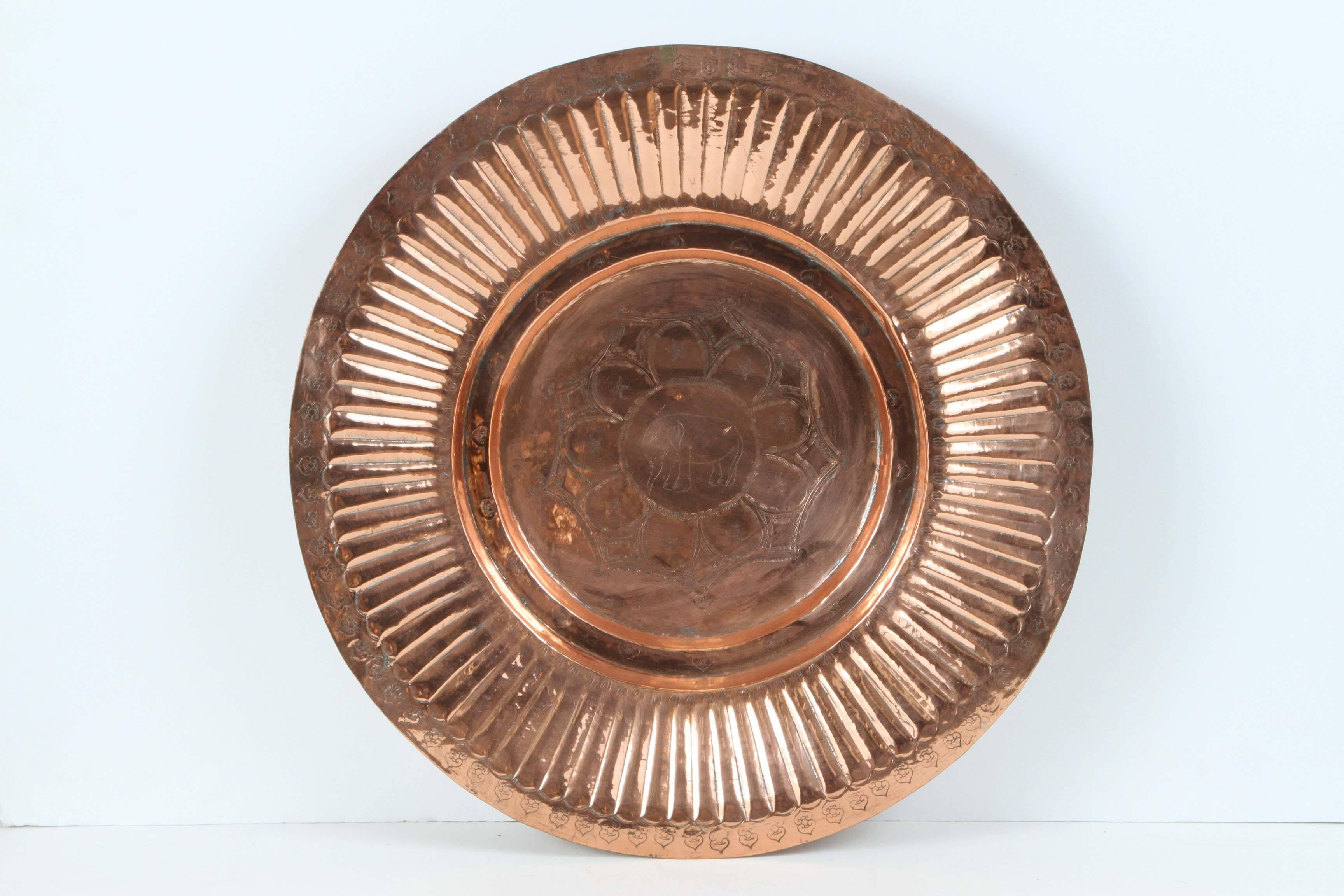 Hanging Round Copper Asian Metal Bowl In Good Condition In North Hollywood, CA