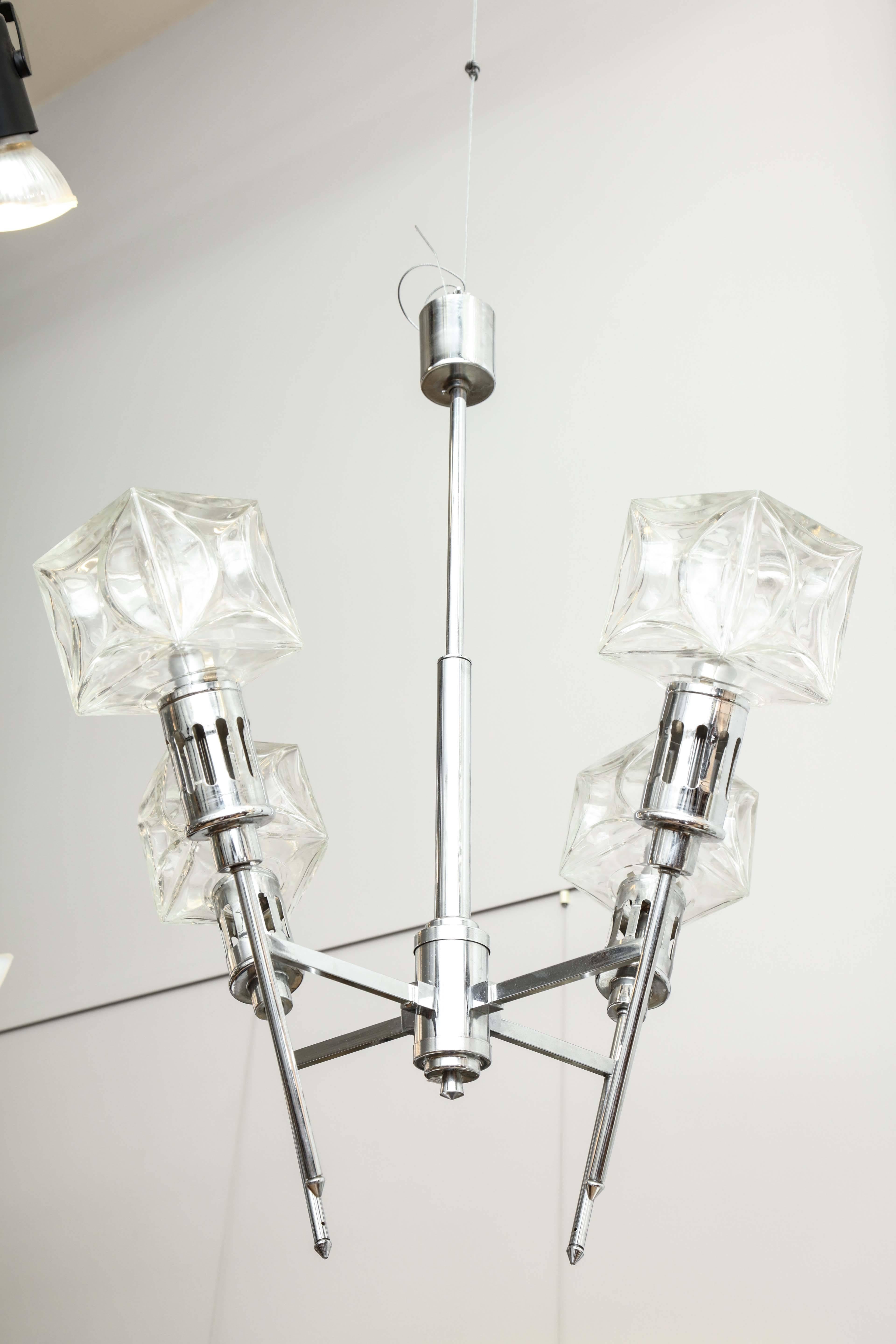 Mid-Century Modern Four-Arm Chandelier In Excellent Condition For Sale In New York, NY