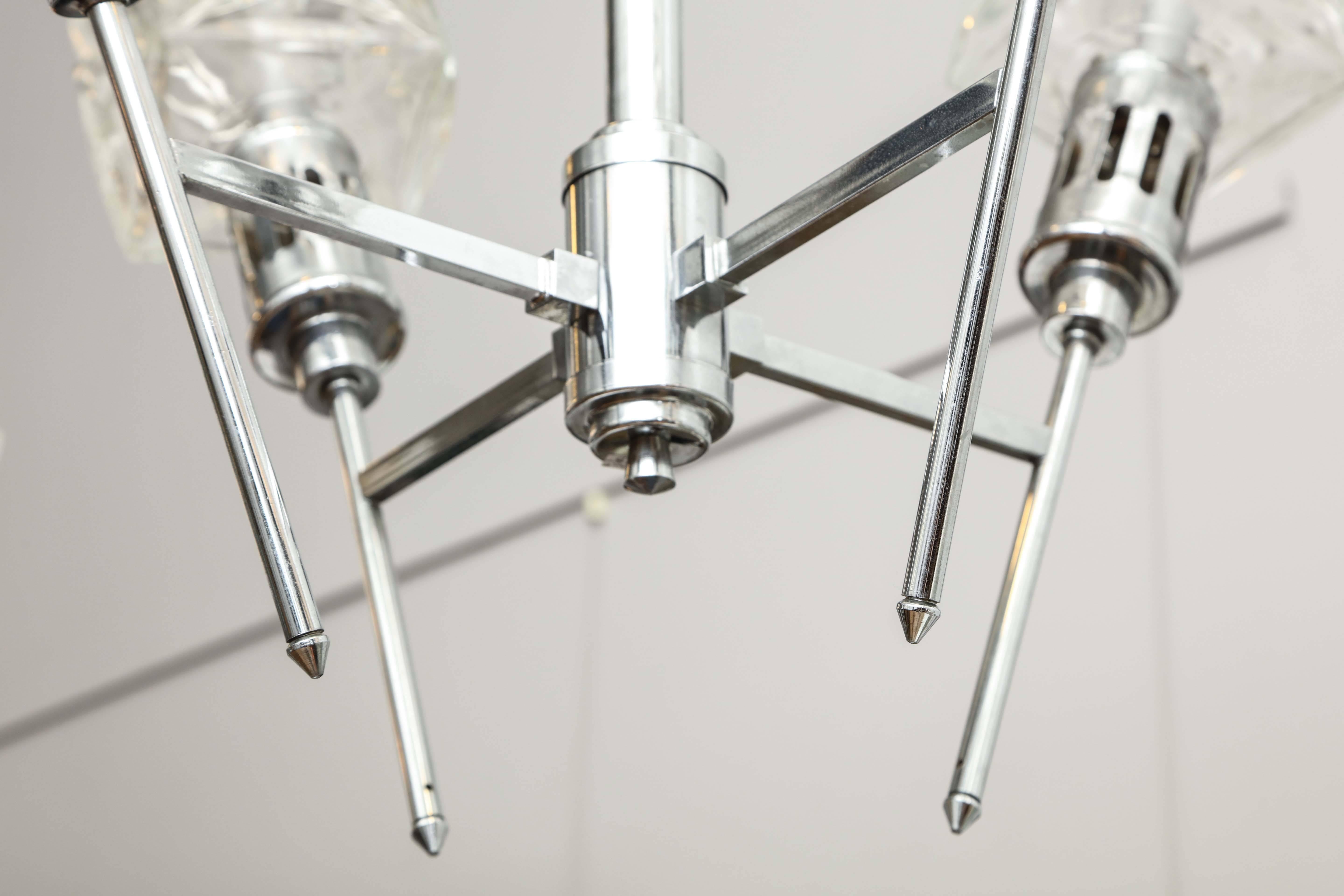 Mid-Century Modern Four-Arm Chandelier For Sale 3