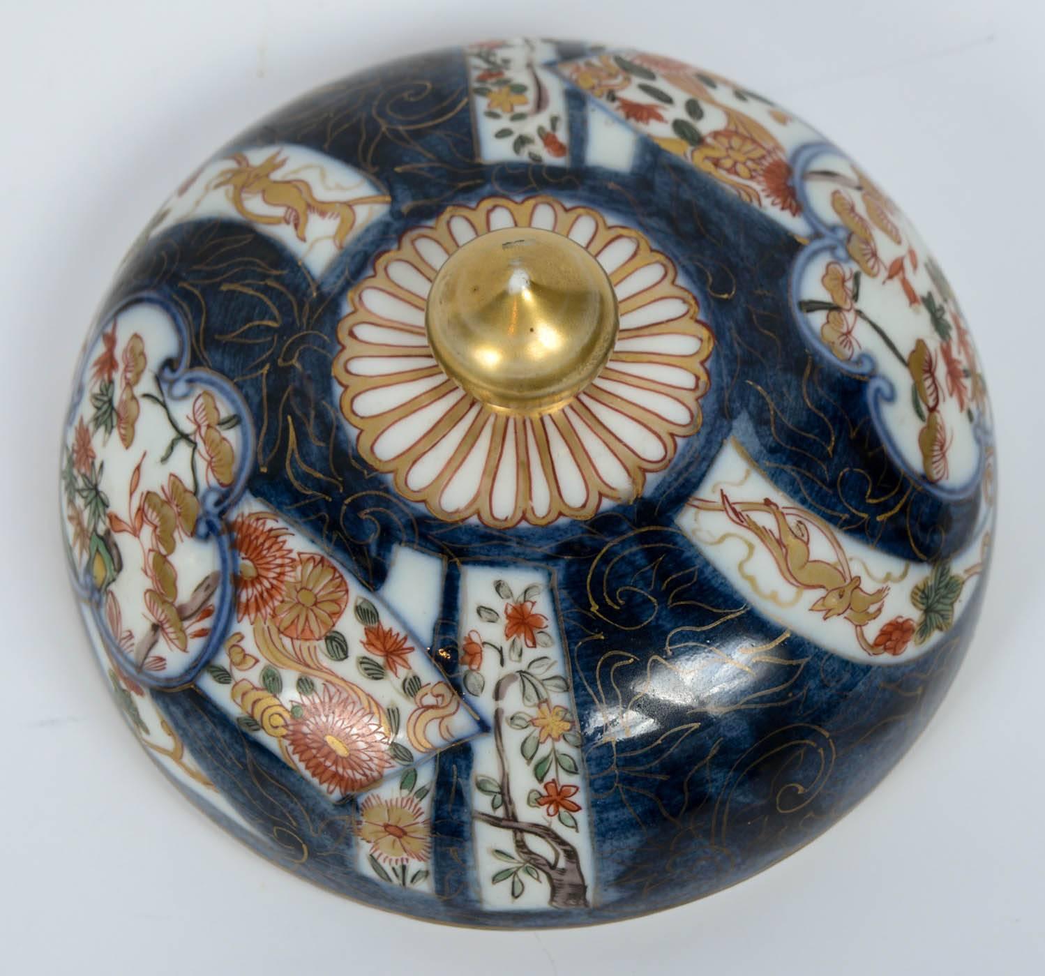 Late 18th Century 18th Century Japanese Imari Porcelain and French Ormolu Bronze For Sale