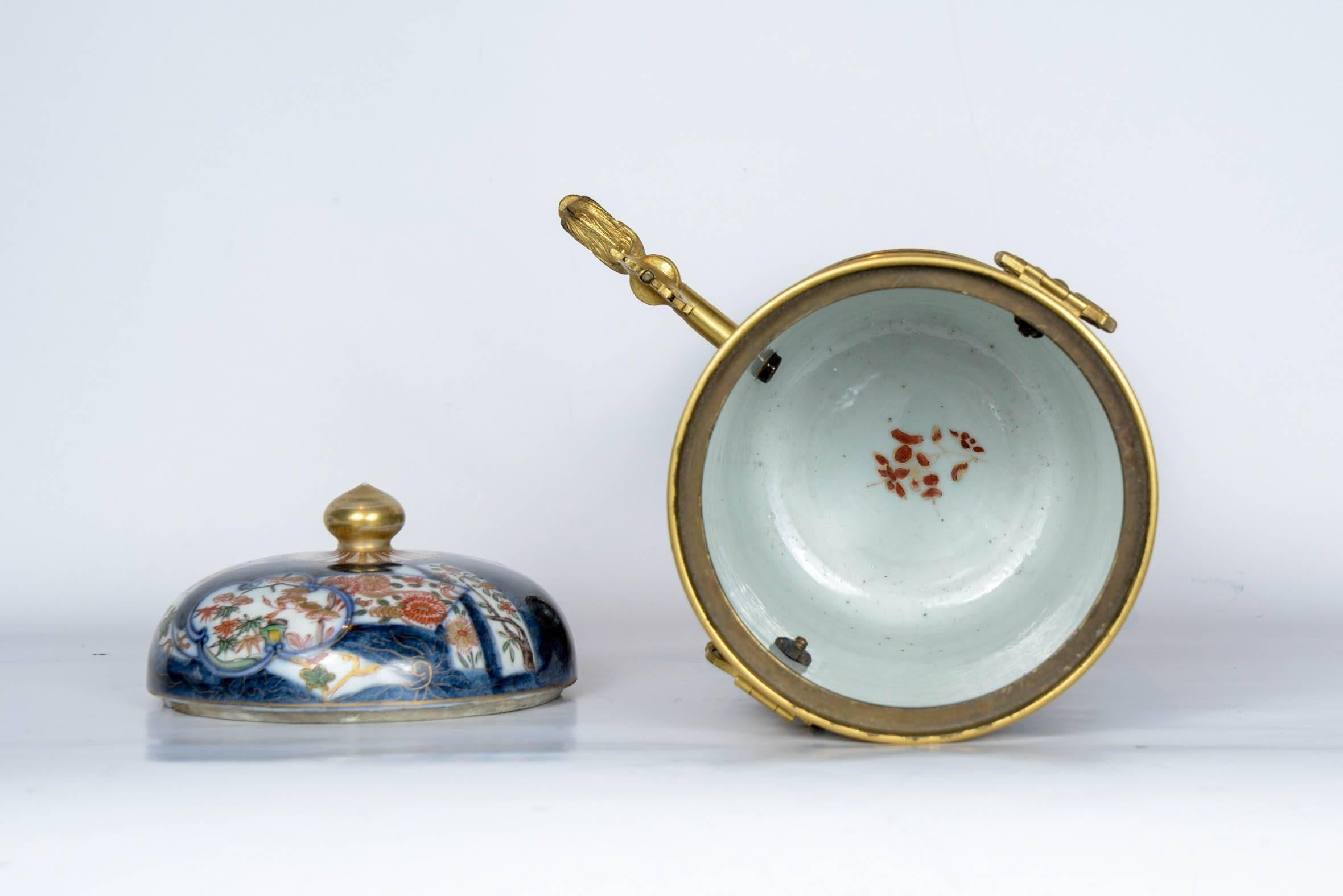 18th Century Japanese Imari Porcelain and French Ormolu Bronze For Sale 4