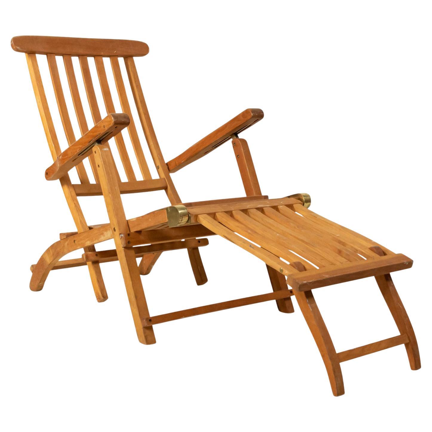 20th Century Outdoor Teak Folding Deck Chairs with Brass Trim For Sale