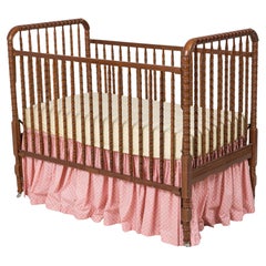 Mid-Century American Baby Crib, Lacquered Wood, Spindle Design, 1950s