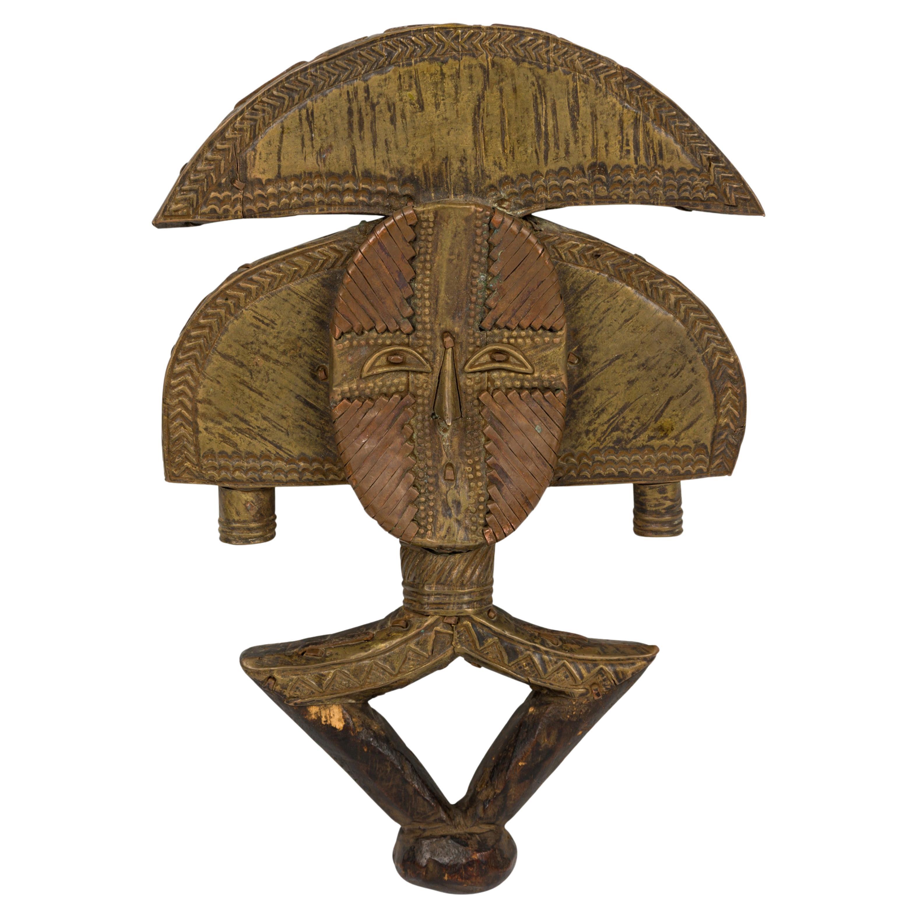 Hand-Carved Kota Mahongwe Reliquary Figure in Ebonized Wood & Copper