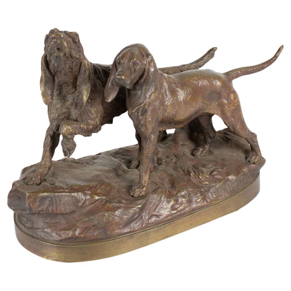 Sculpture française en bronze représentant un chien, du XIXe siècle, signée Lecourtier, antique