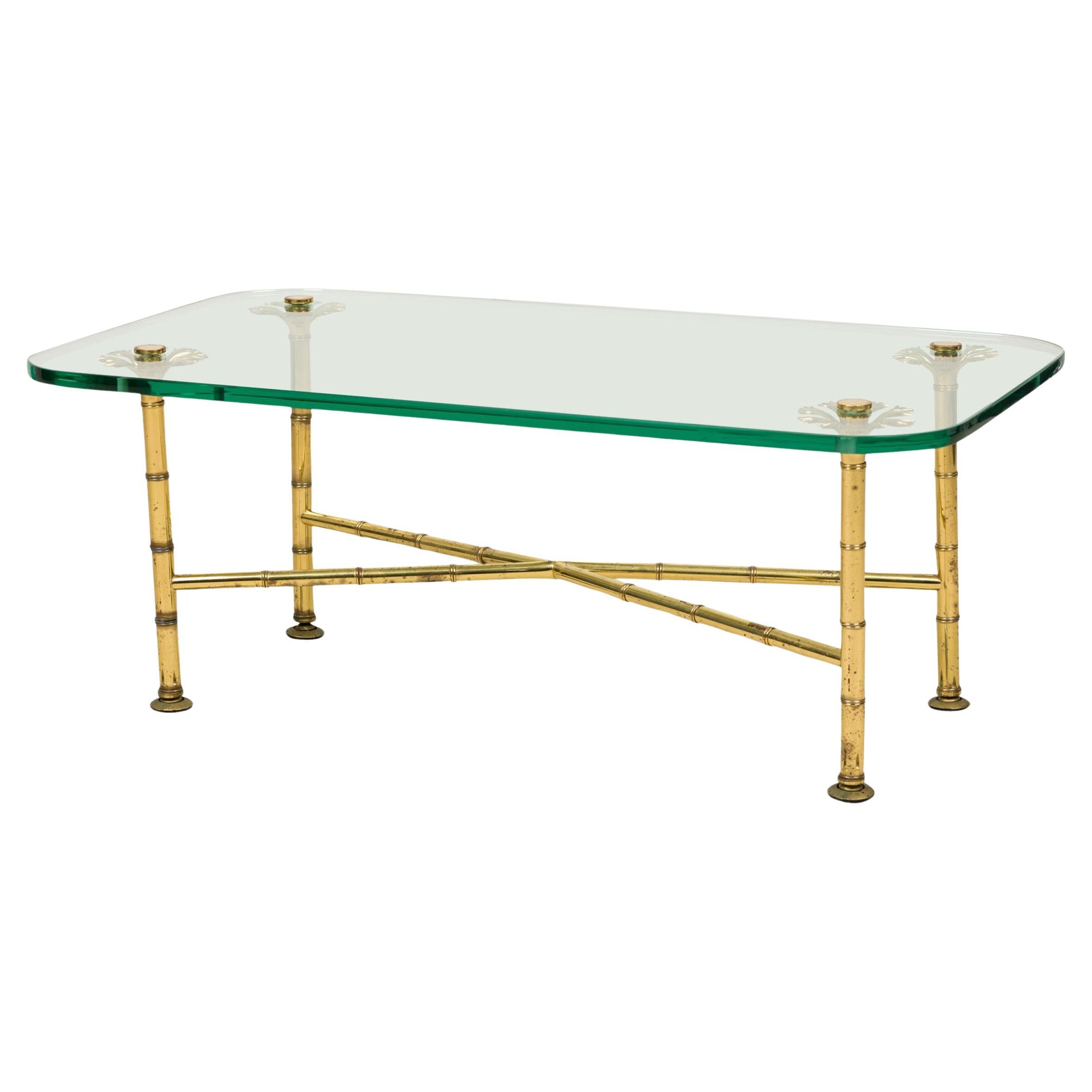 Fontana Arte Couchtisch im Mid-Century-Modern-Stil, Beine aus Messing und Bambus, Italien im Angebot